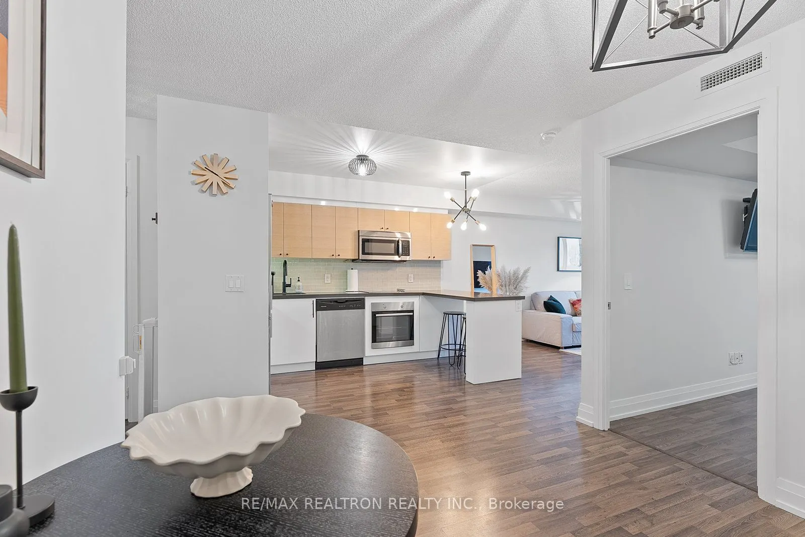 555 Wilson Avenue, #E510