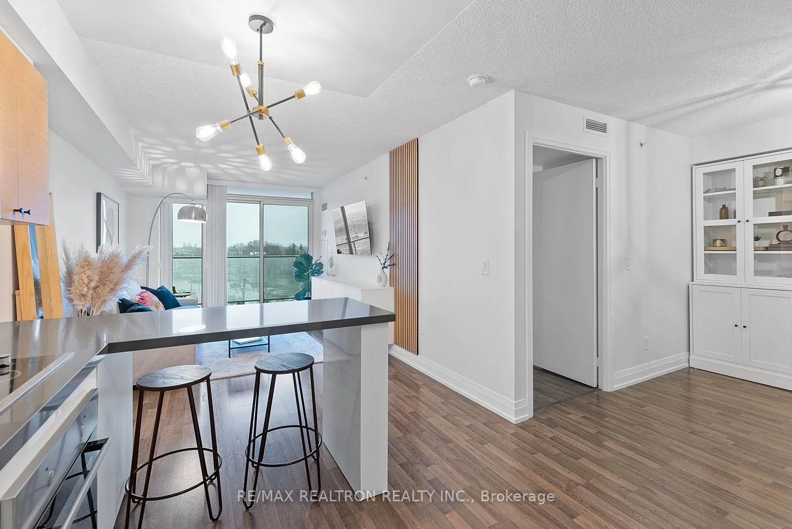 555 Wilson Avenue, #E510