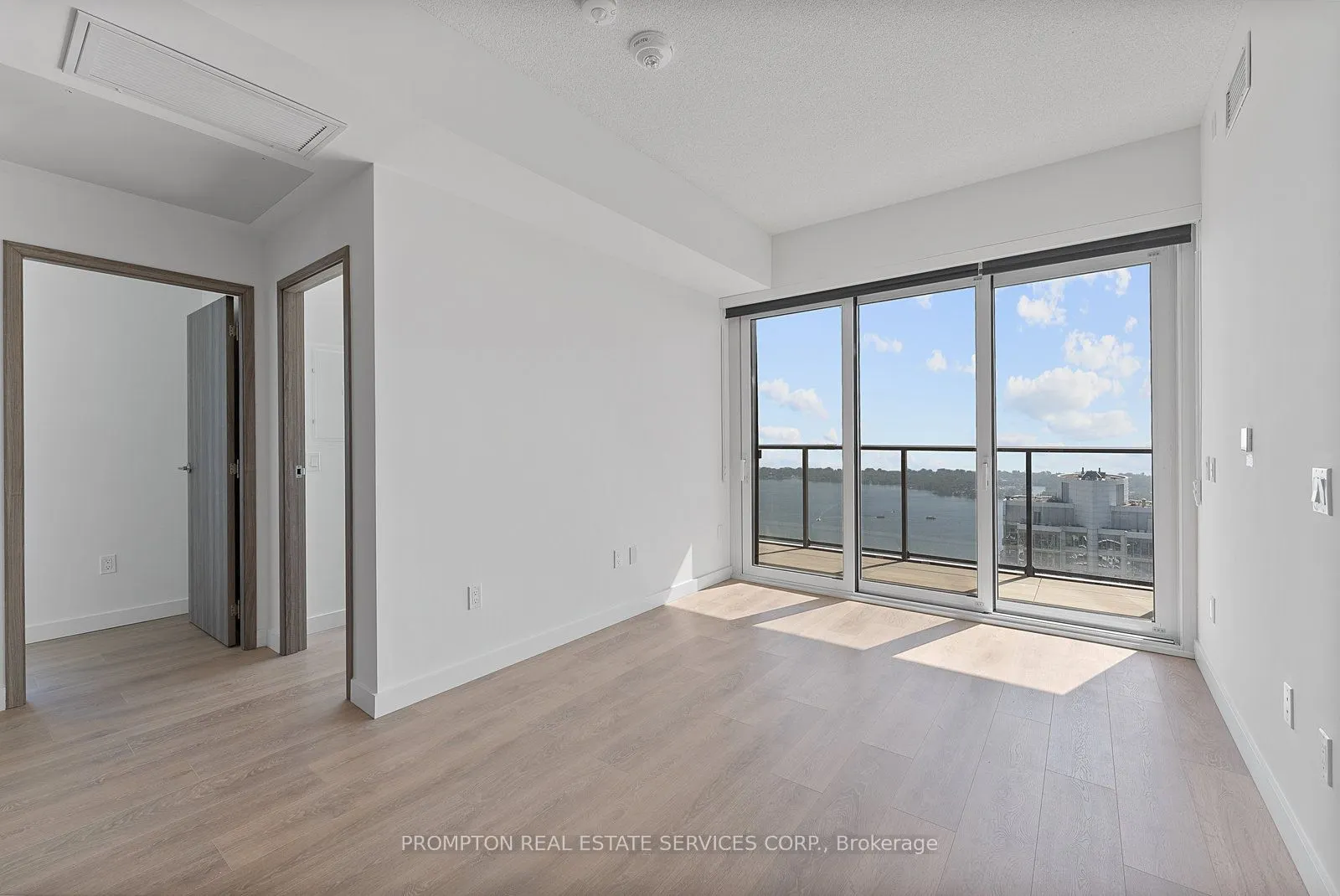 3 Concord Cityplace Way, #5910