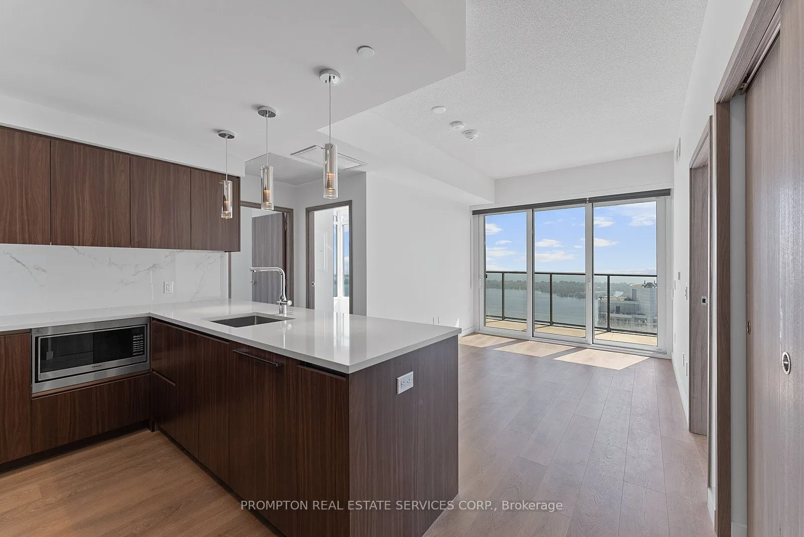 3 Concord Cityplace Way, #5910