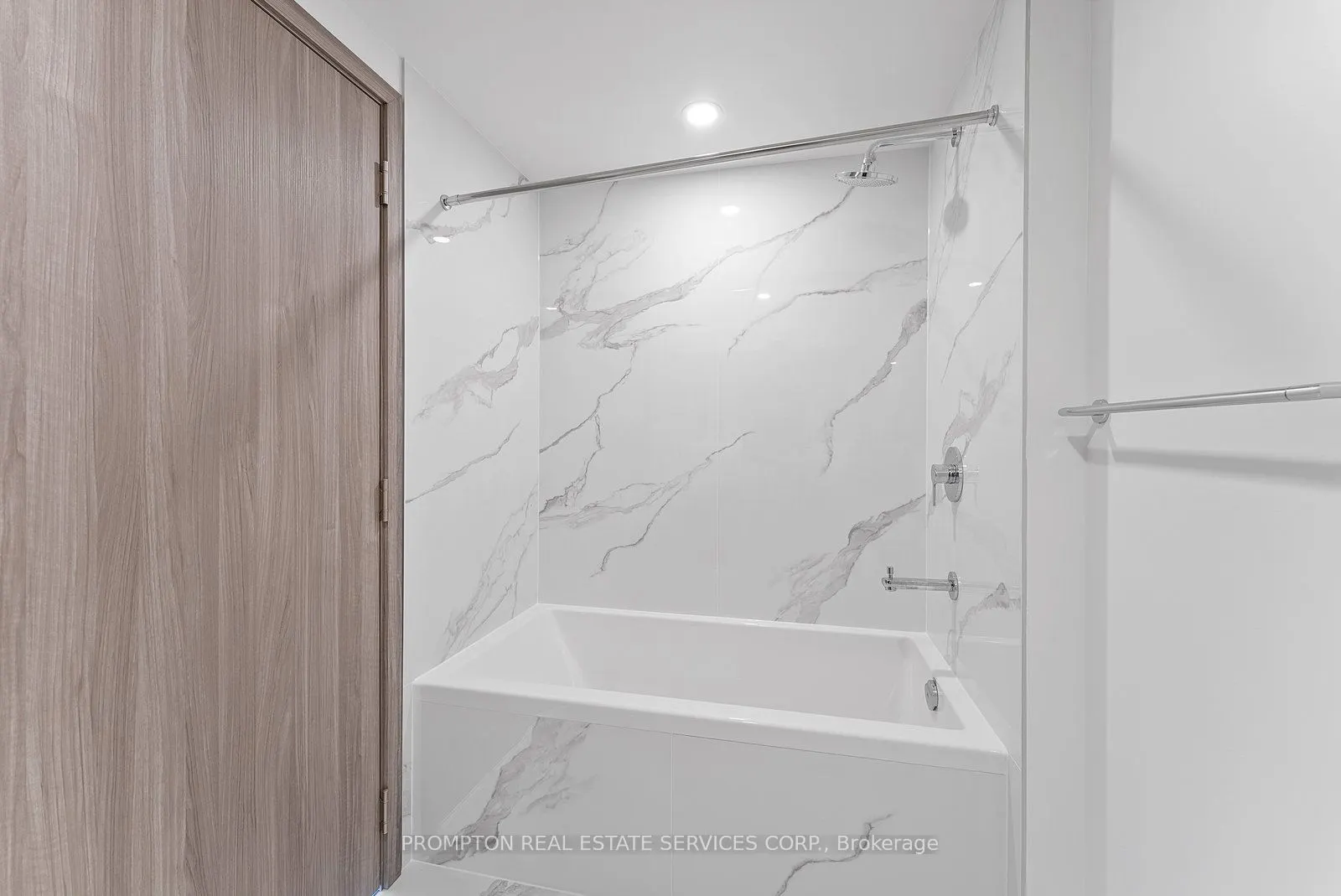 3 Concord Cityplace Way, #5910