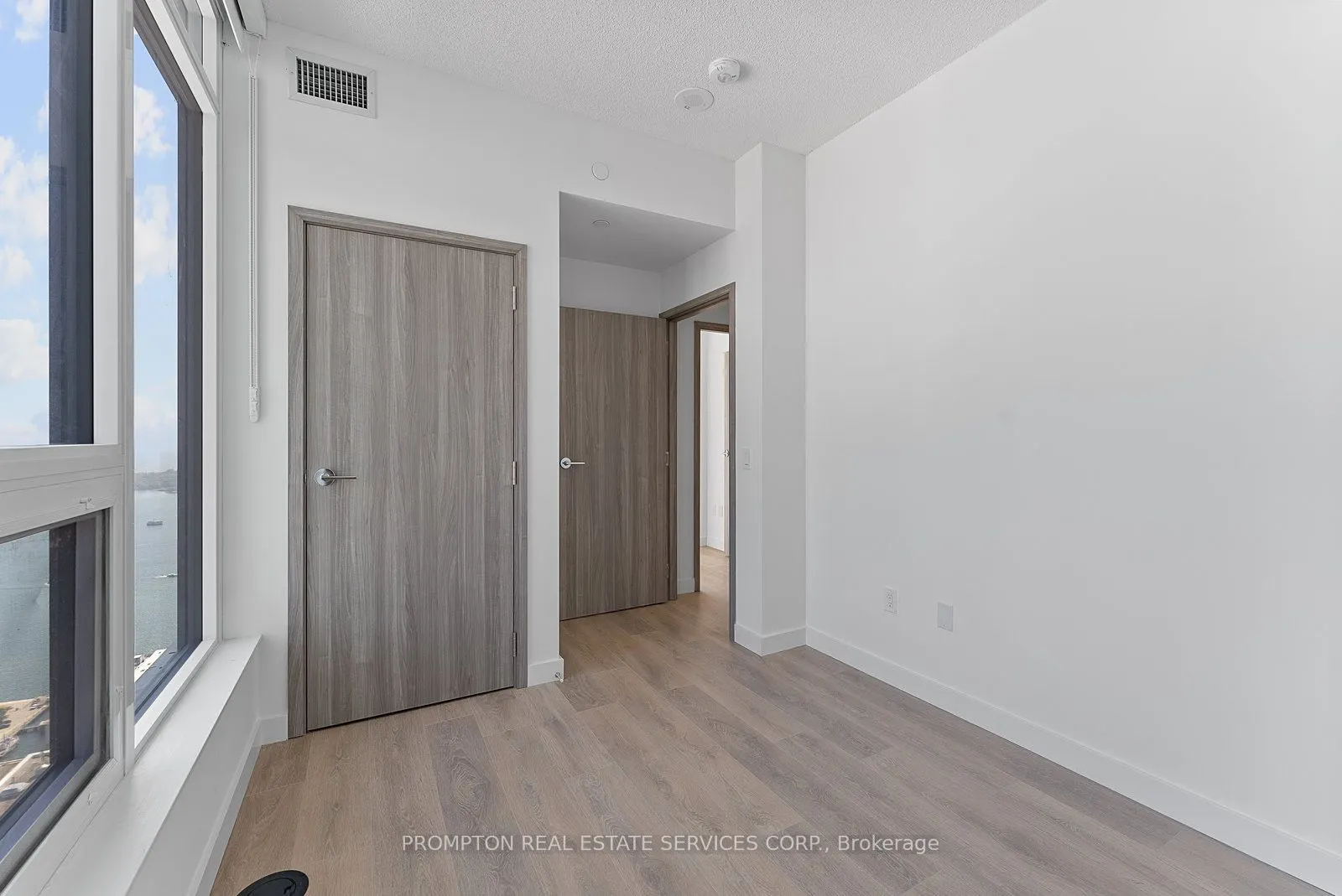 3 Concord Cityplace Way, #5910