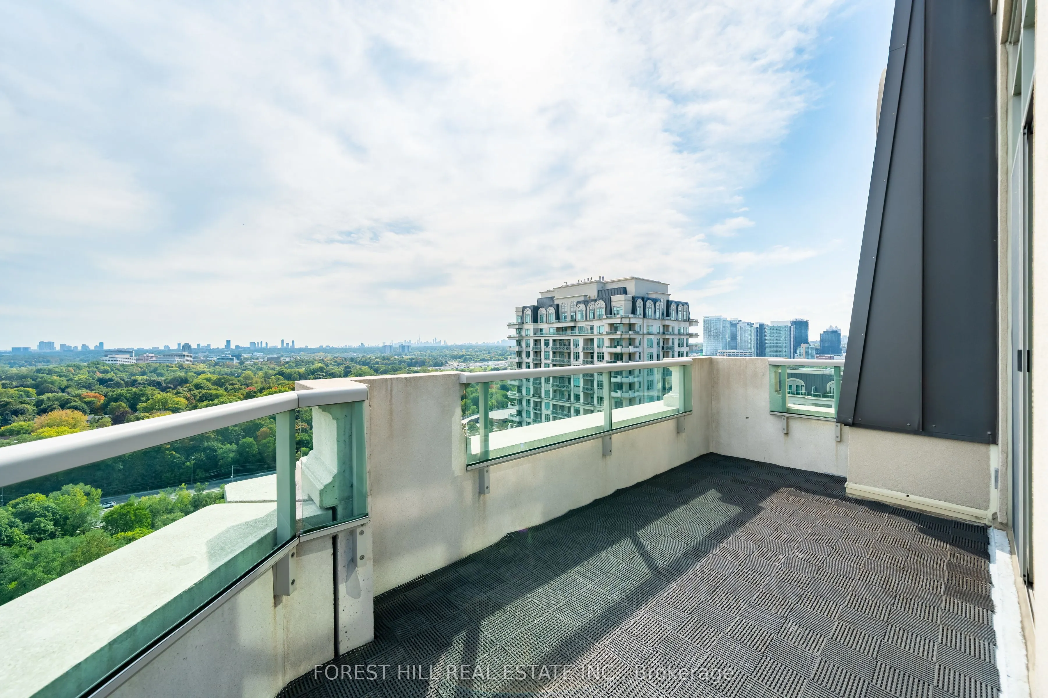 20 Bloorview Place, #Ph1900