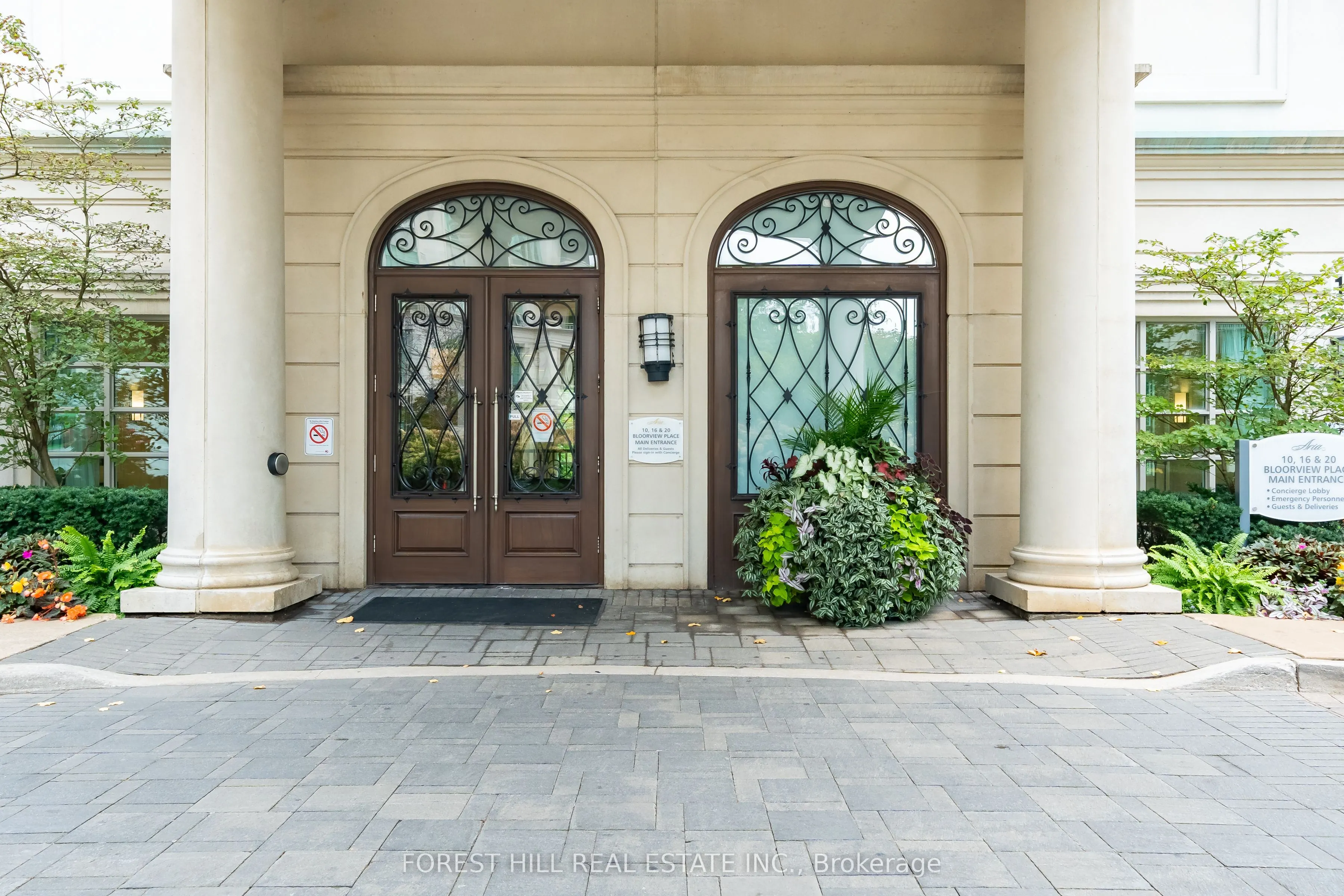 20 Bloorview Place, #Ph1900