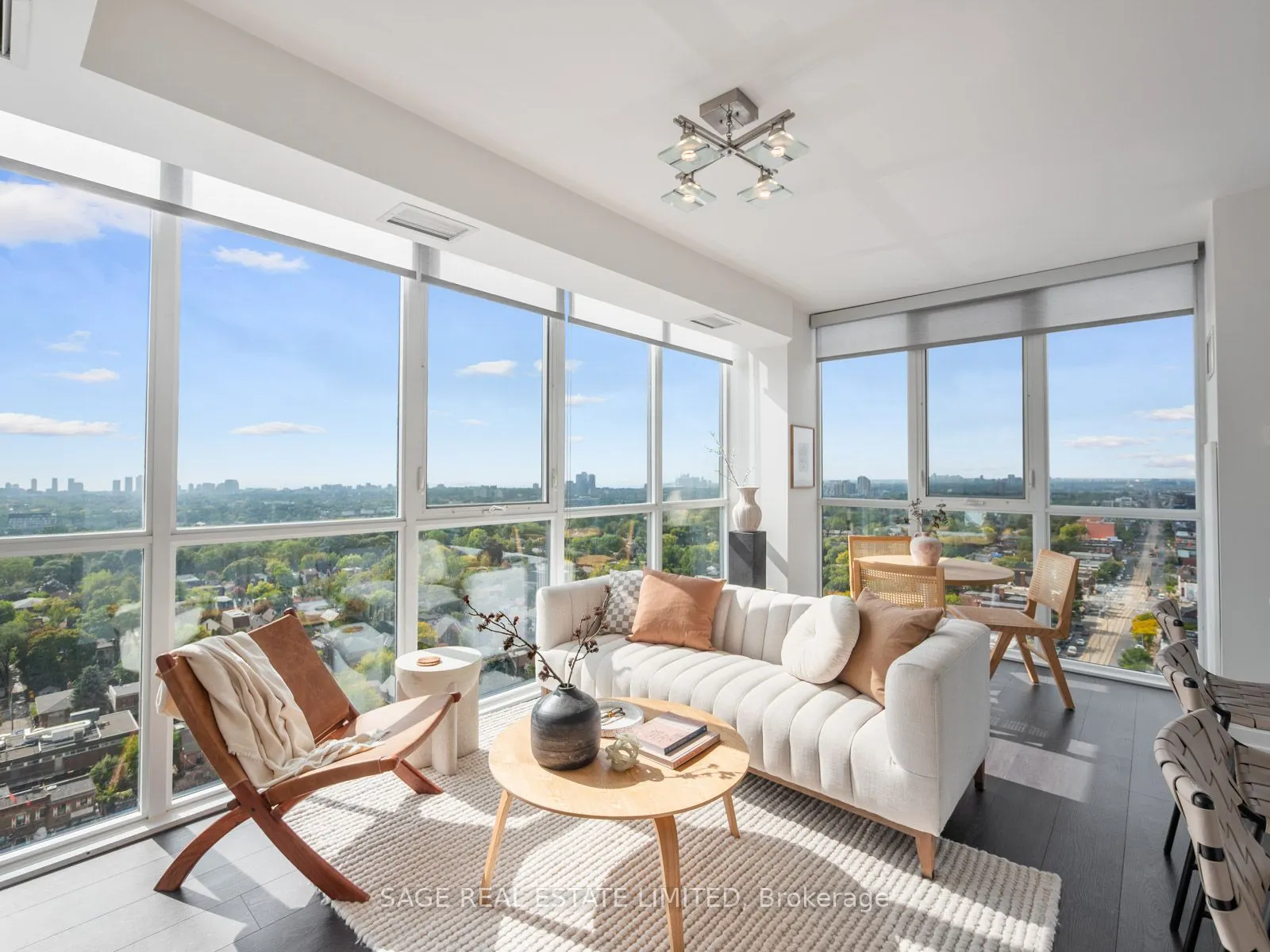 530 St Clair Avenue W, #1708