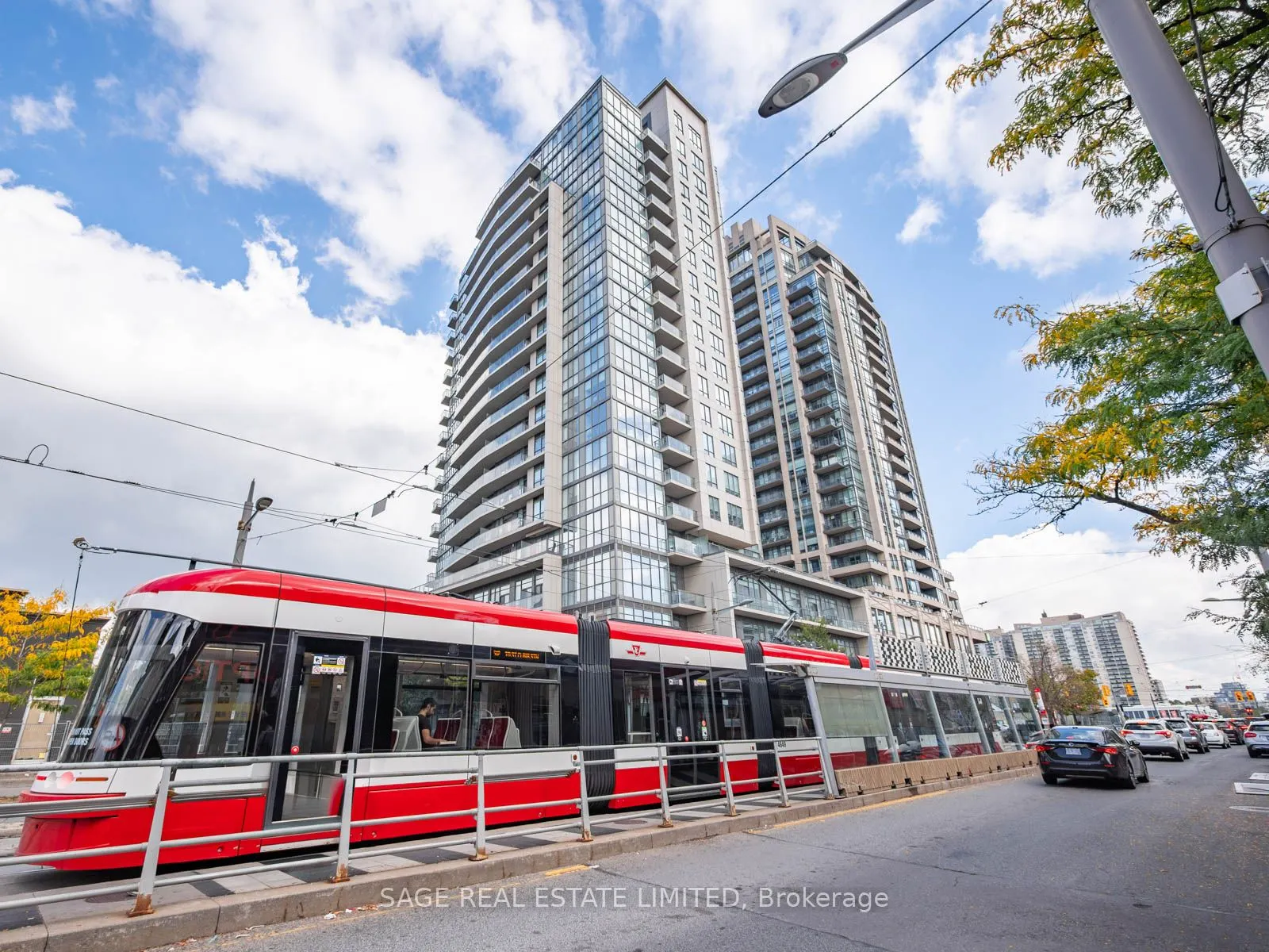 530 St Clair Avenue W, #1708