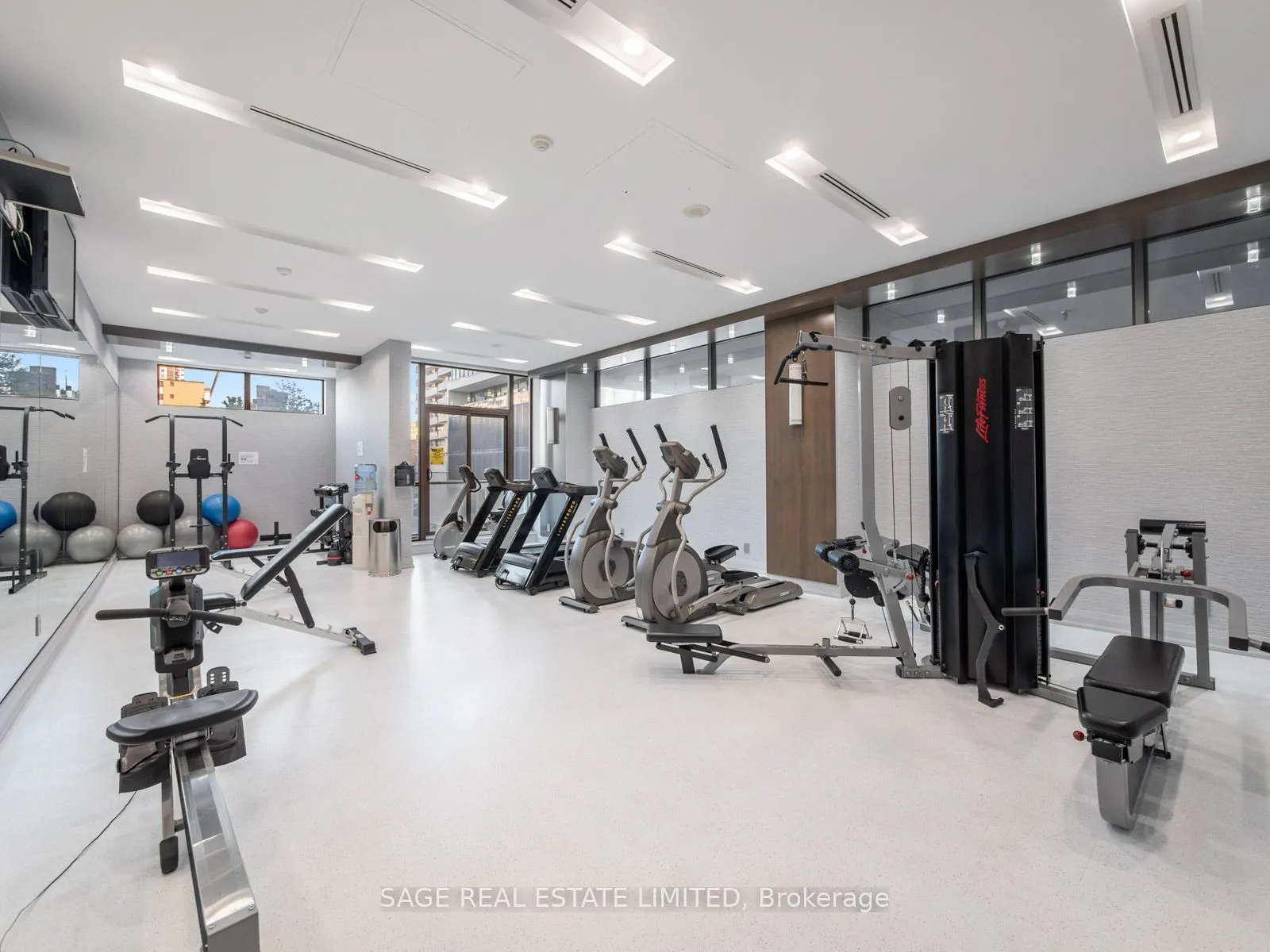 530 St Clair Avenue W, #1708