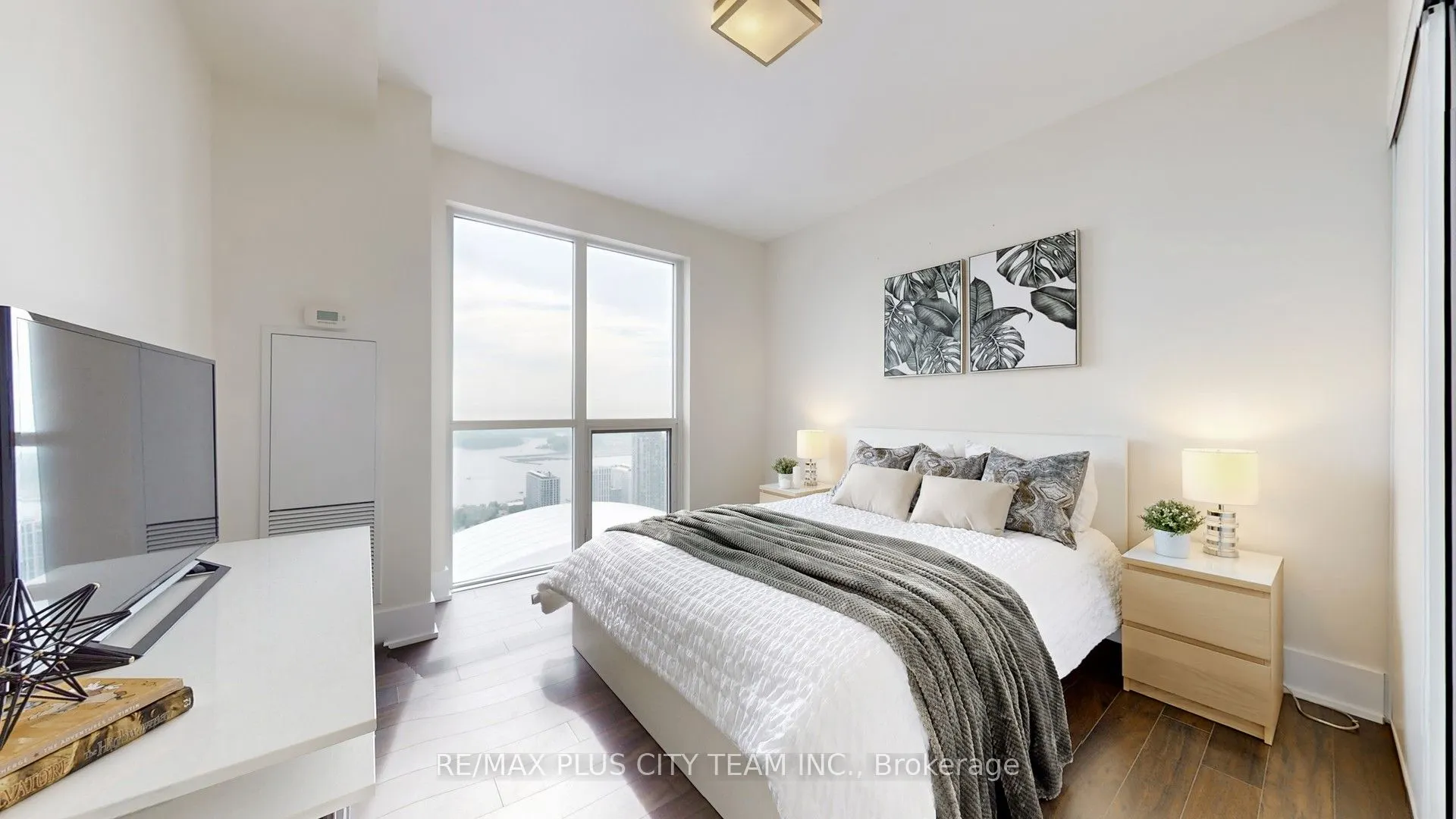 300 Front Street, #4311