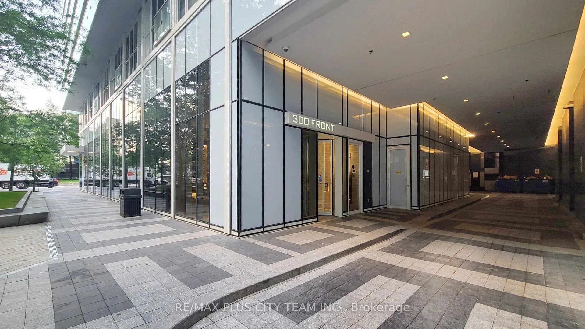 300 Front Street, #4311