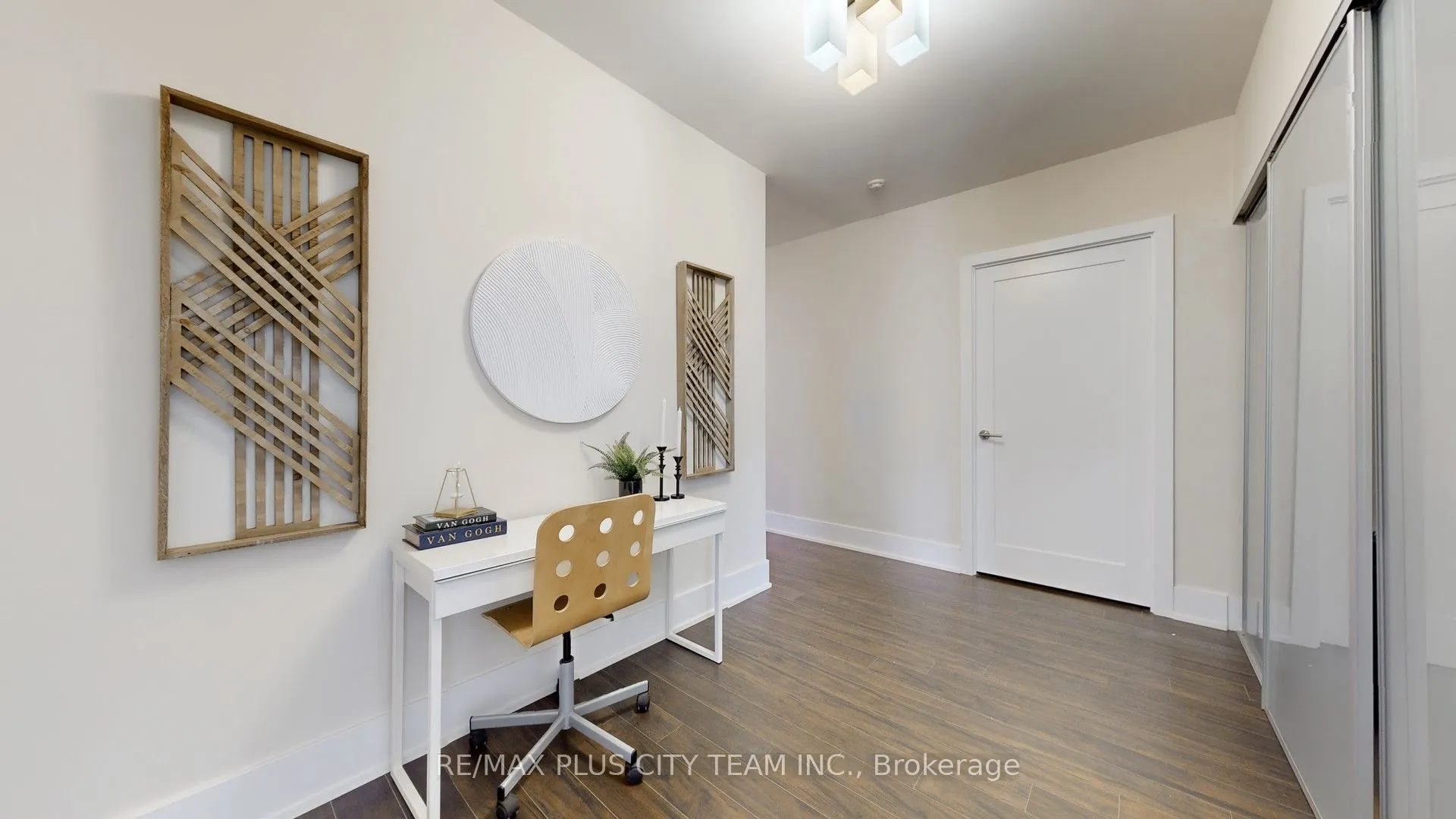 300 Front Street, #4311