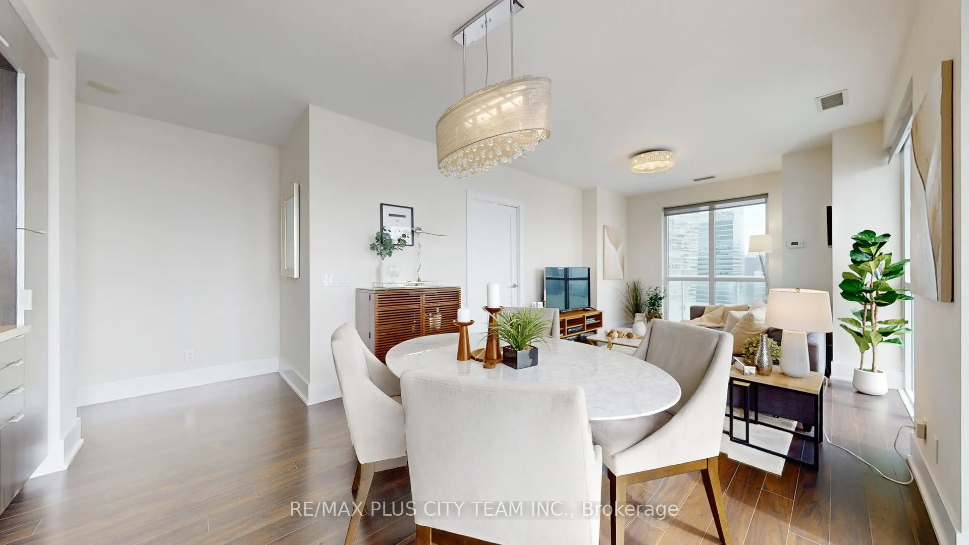 300 Front Street, #4311