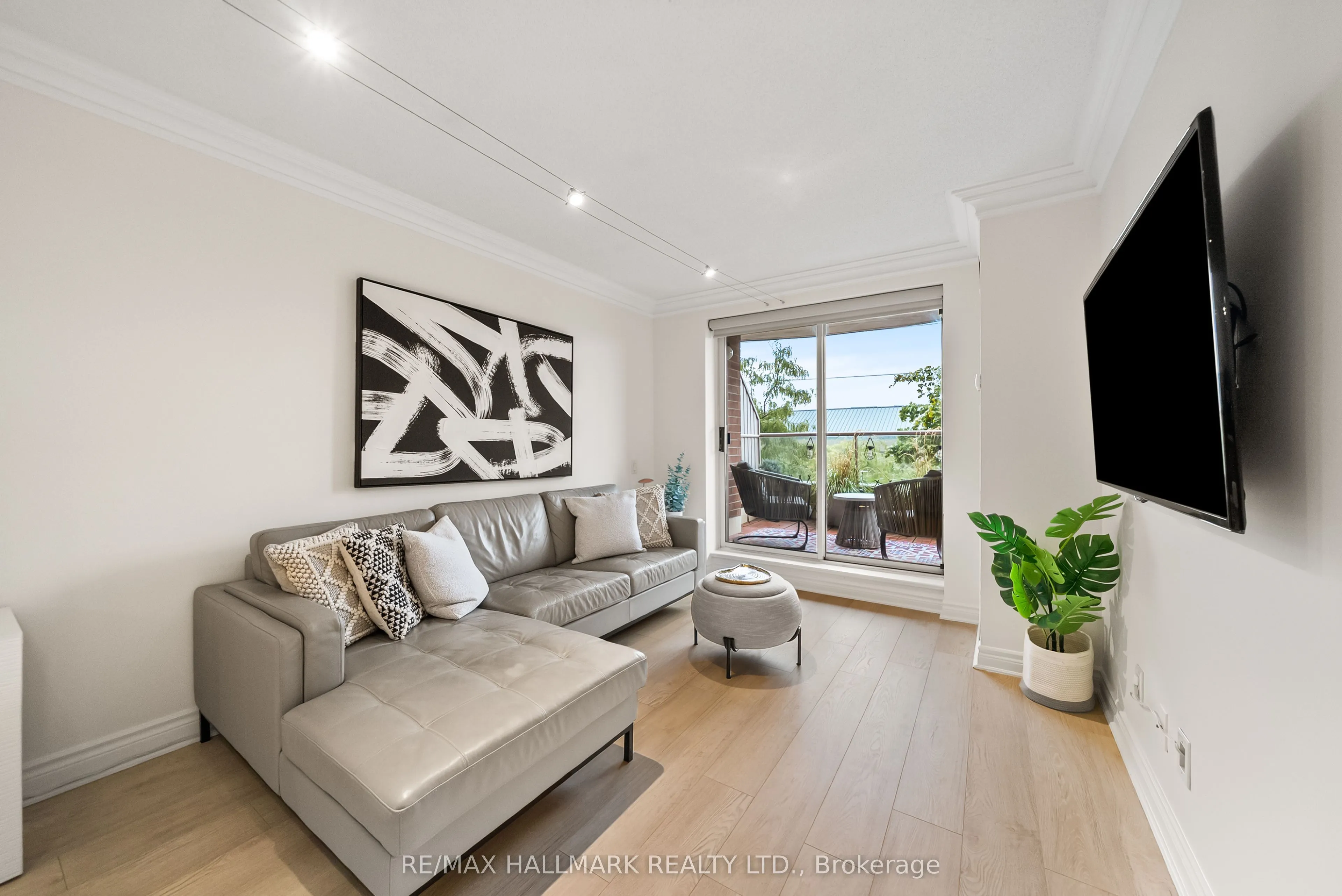 2 Clairtrell Road, #309