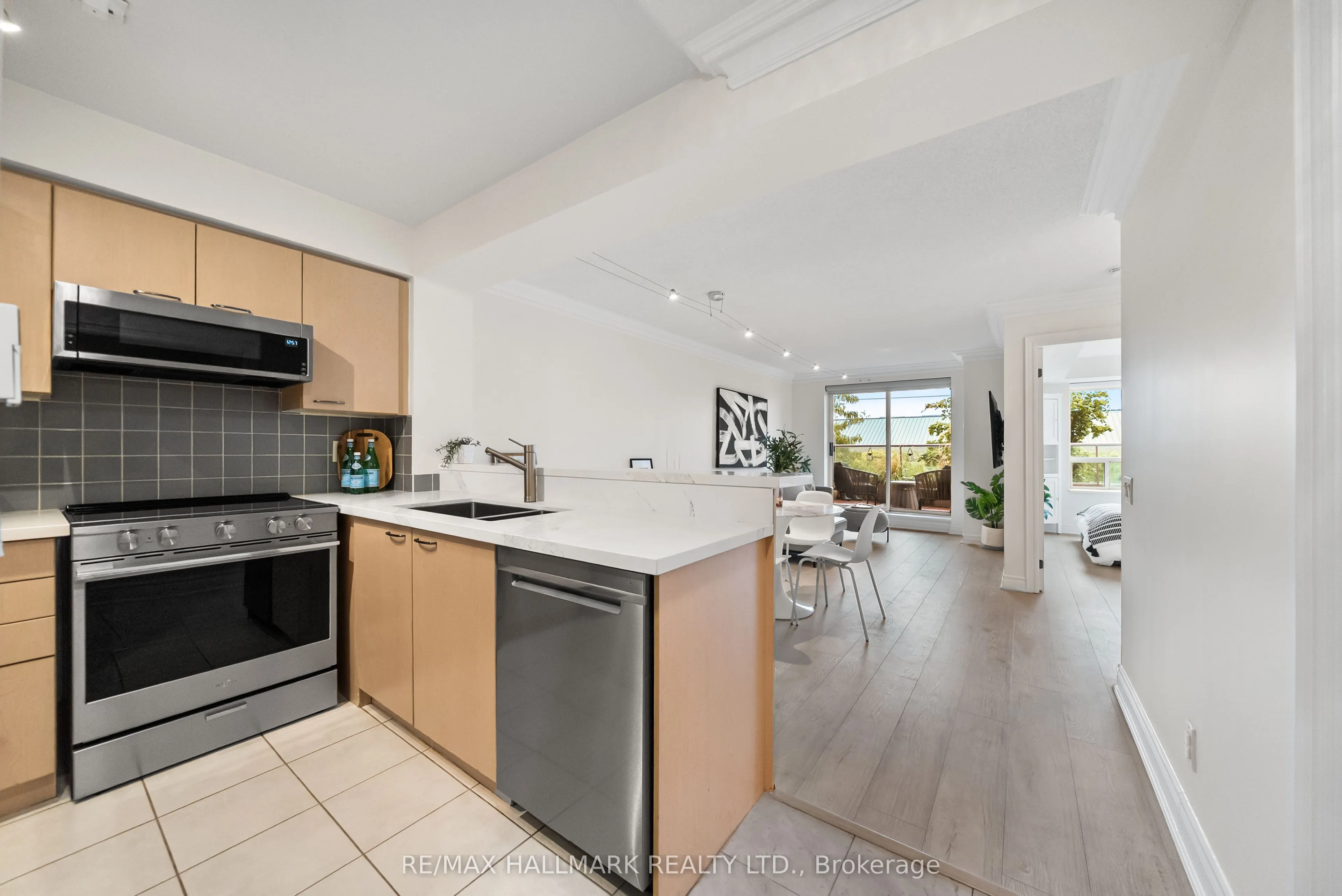 2 Clairtrell Road, #309