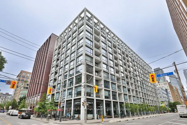 39 Brant Street, #915