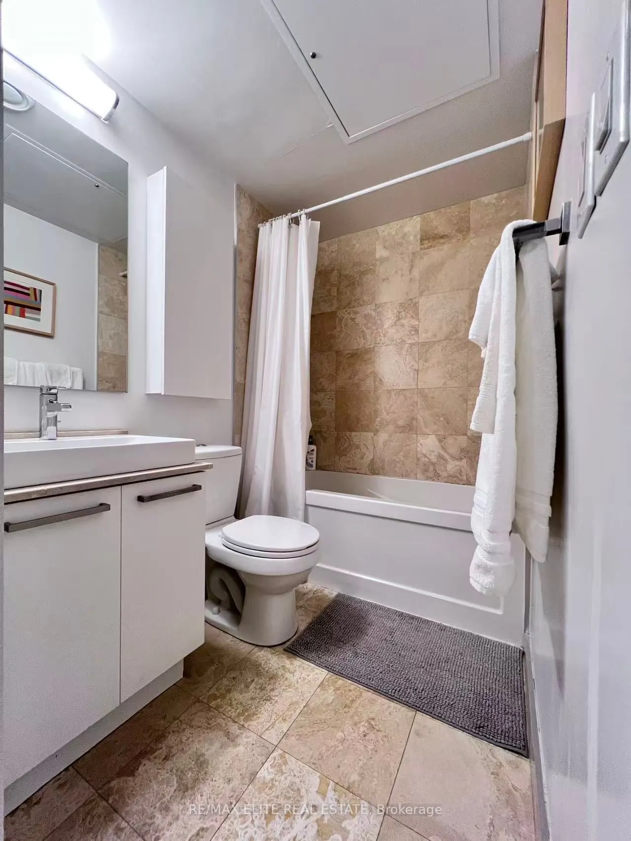 12 York Street, #2108
