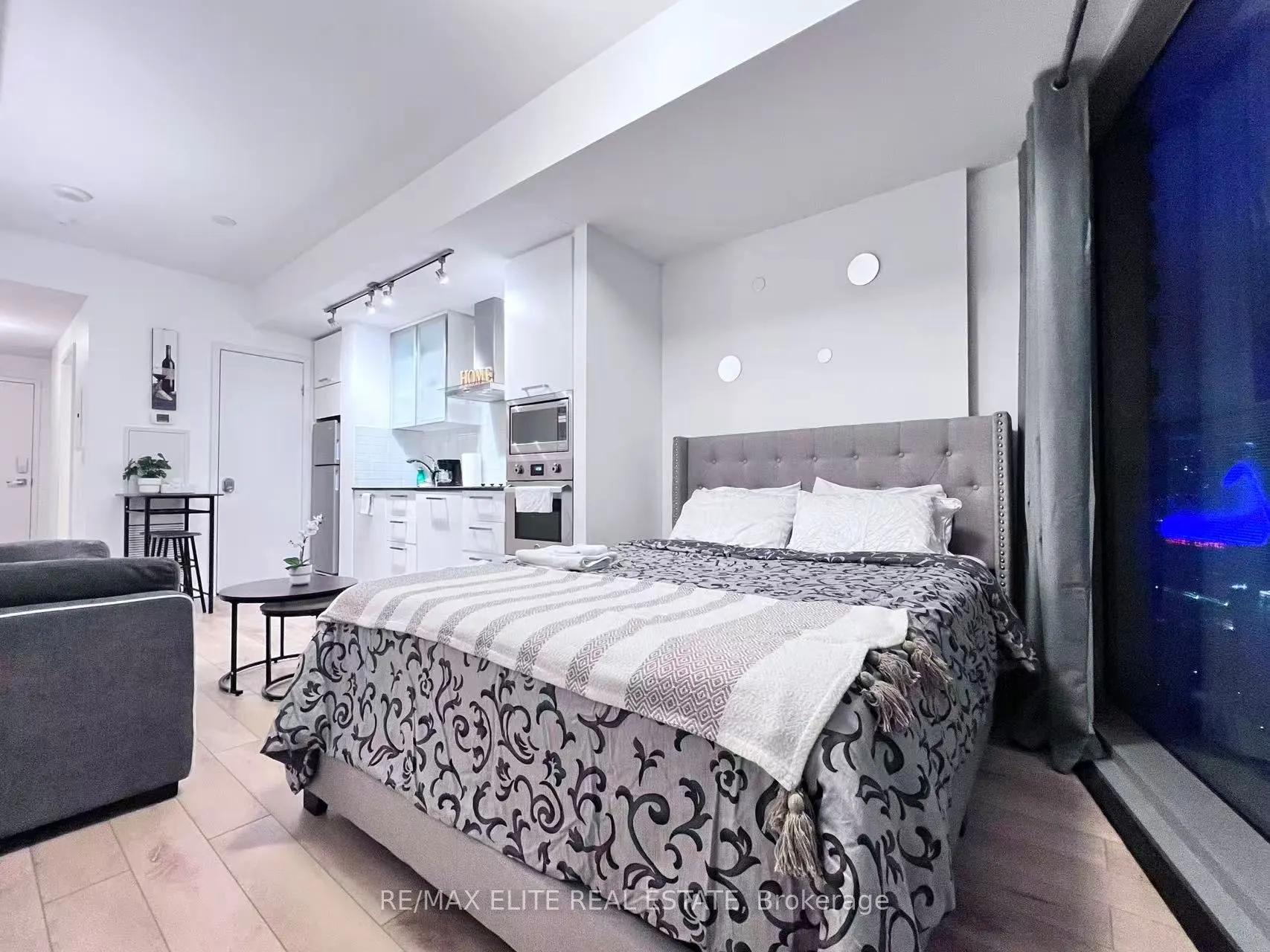 12 York Street, #2108