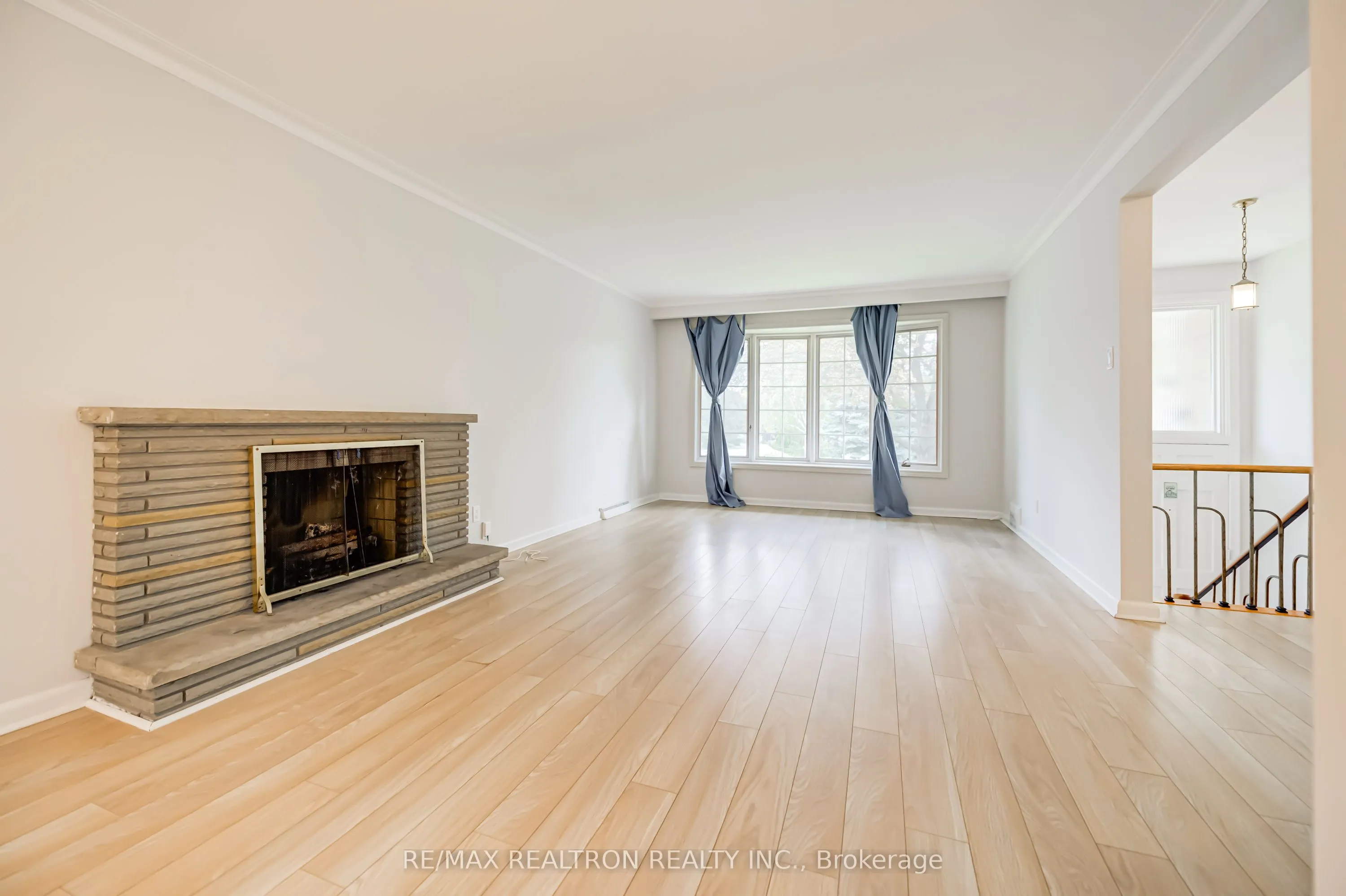 37 Canary Crescent