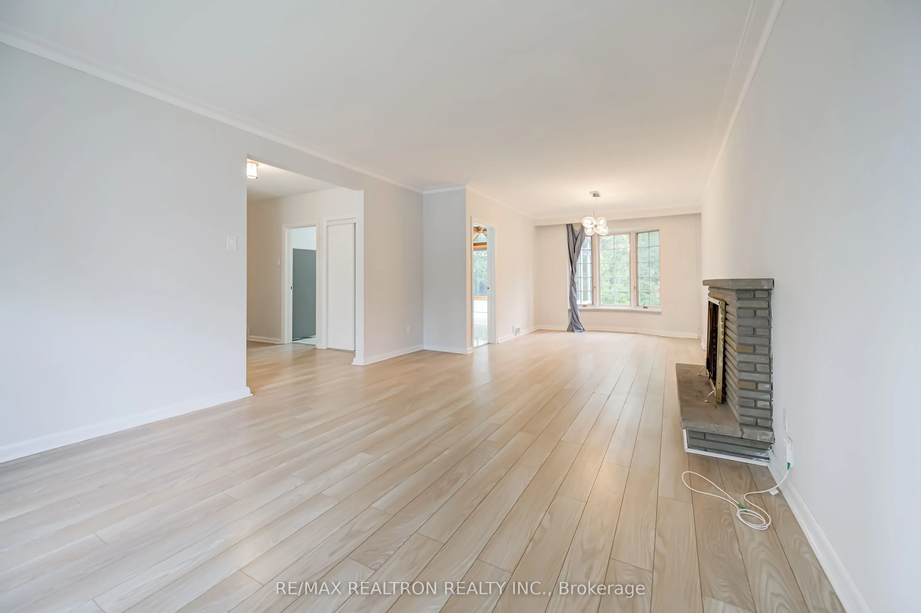 37 Canary Crescent