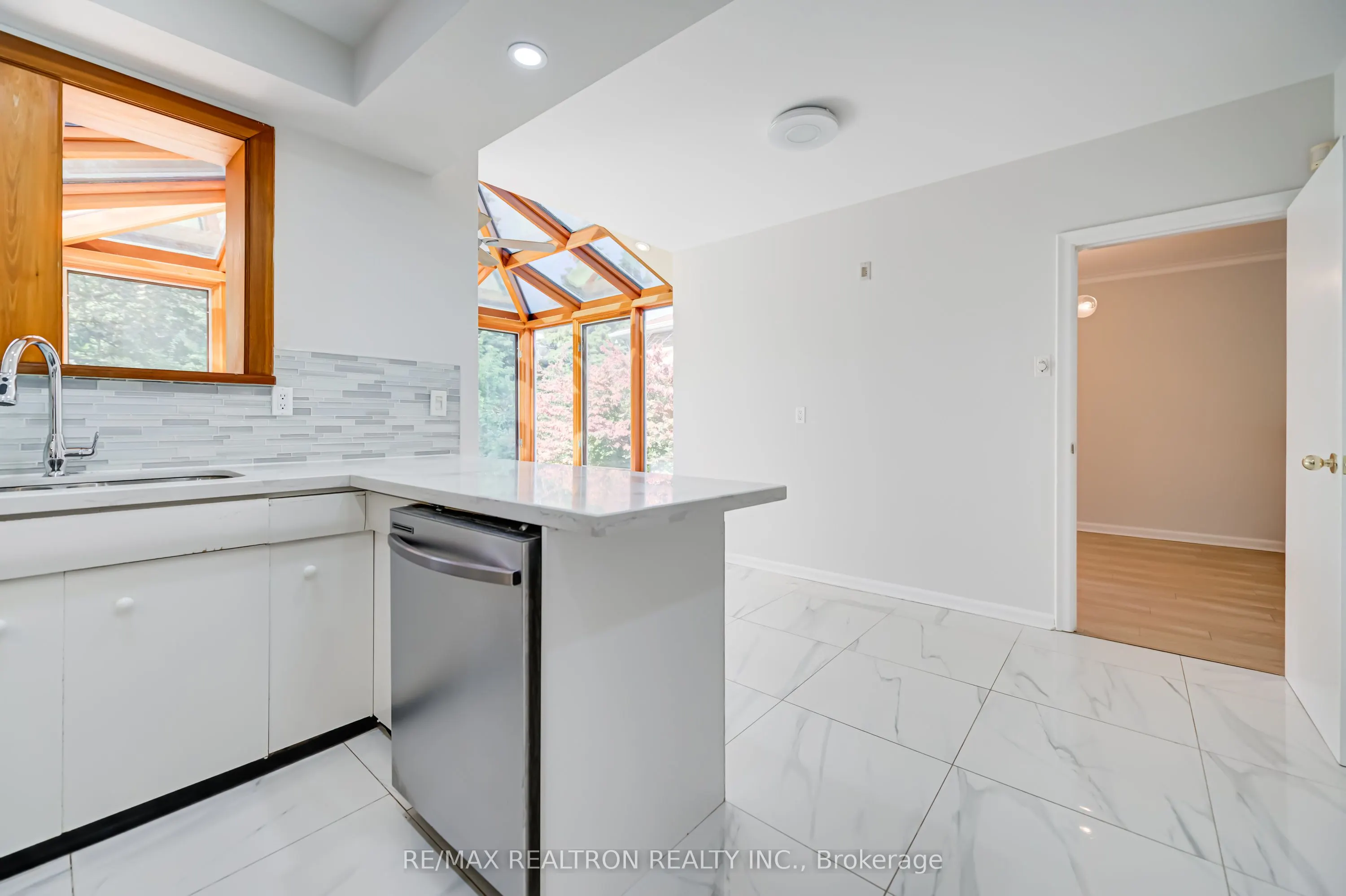 37 Canary Crescent