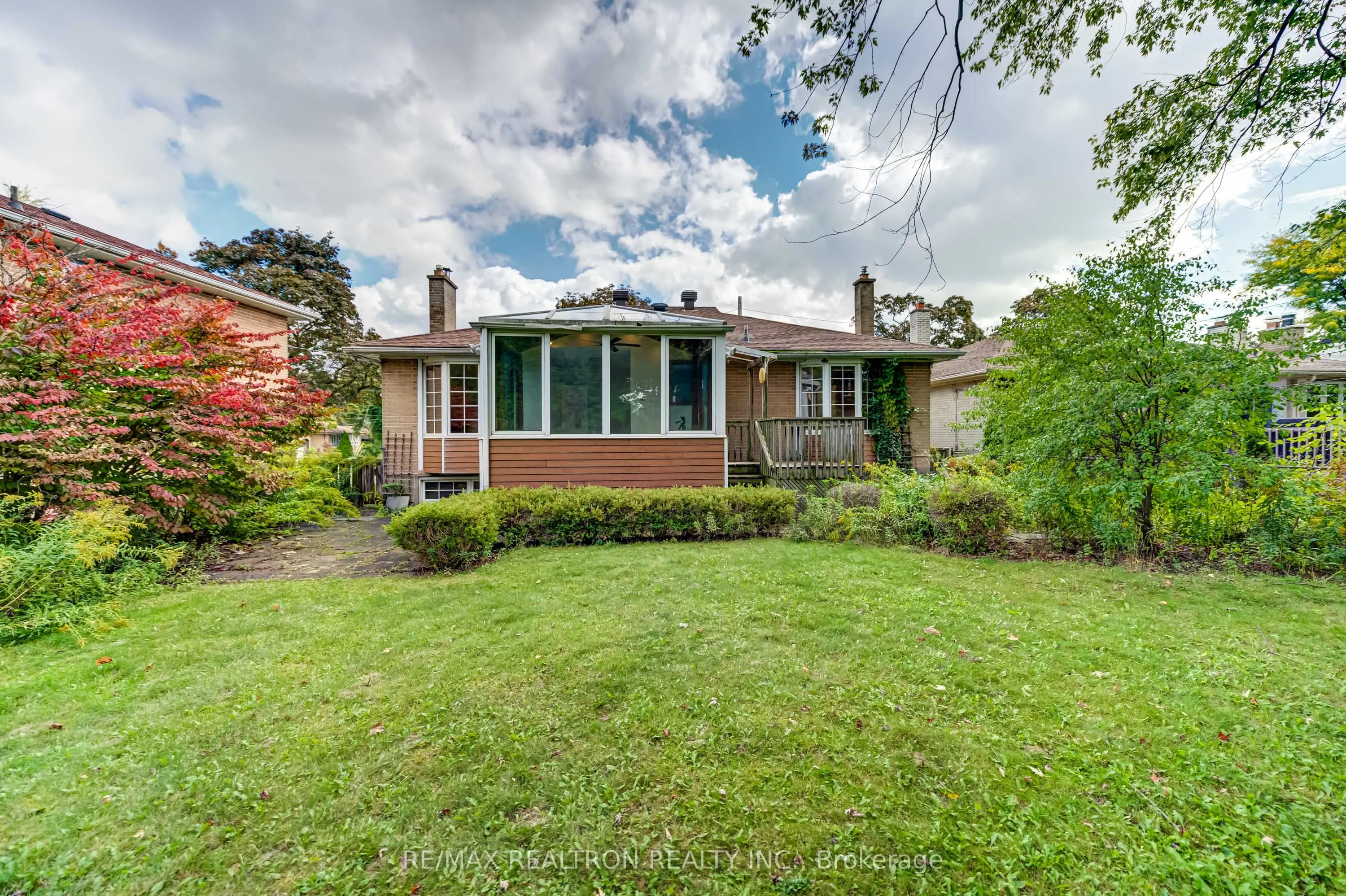 37 Canary Crescent
