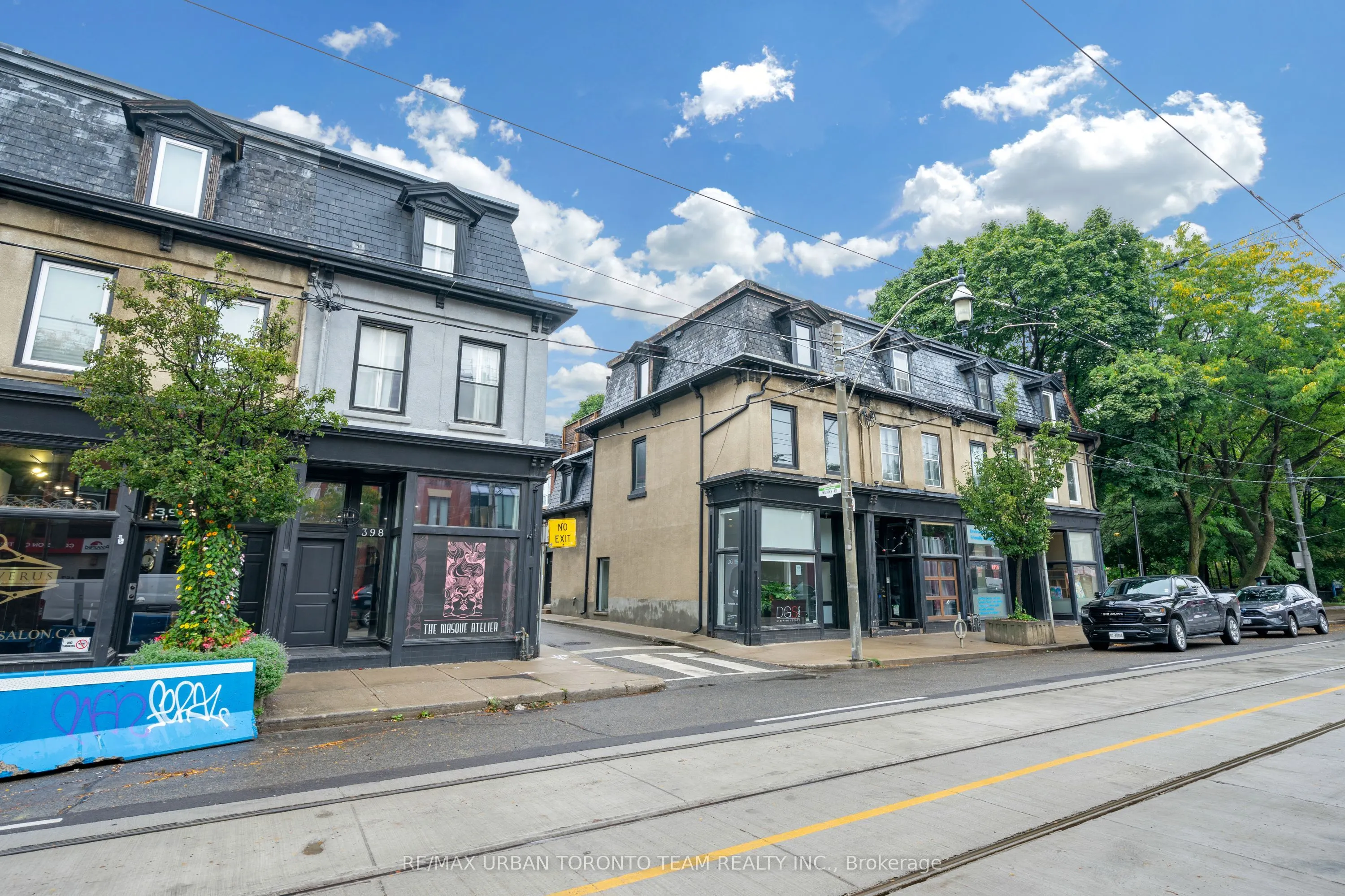 398 King Street E