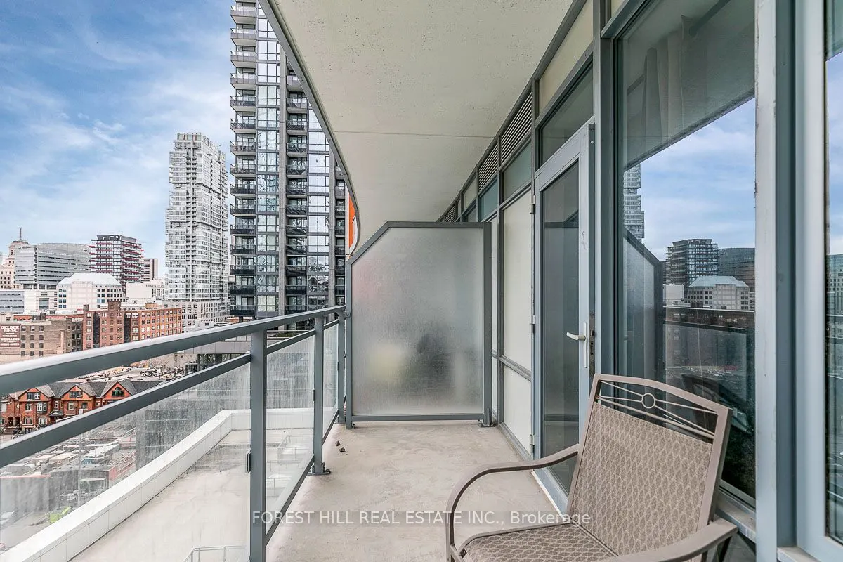 21 Widmer Street, #1003
