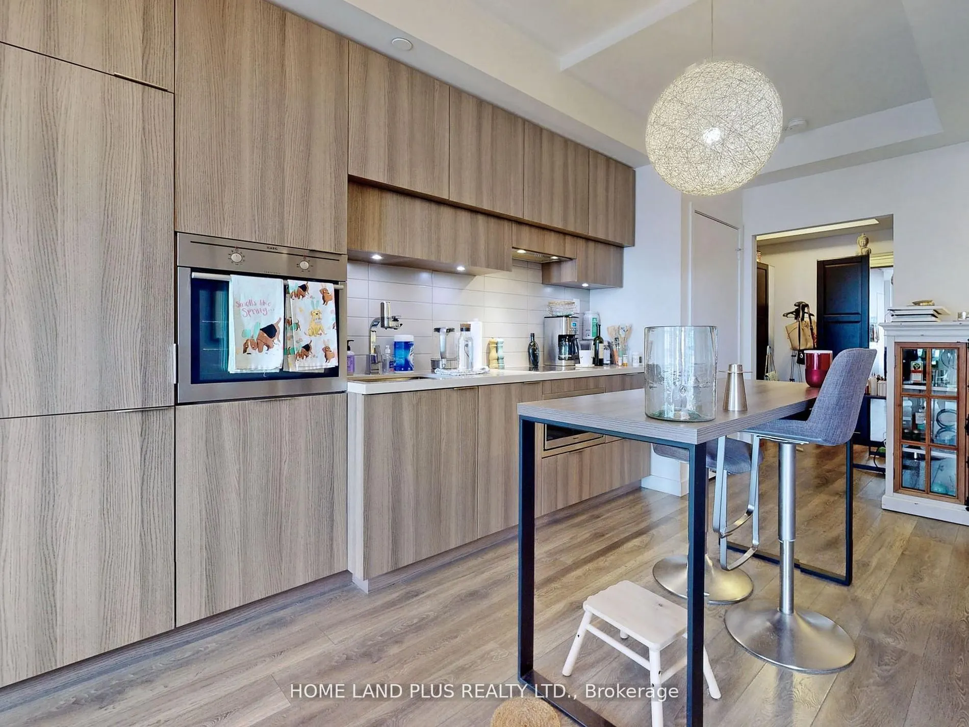 8 Eglinton Avenue E, #2312