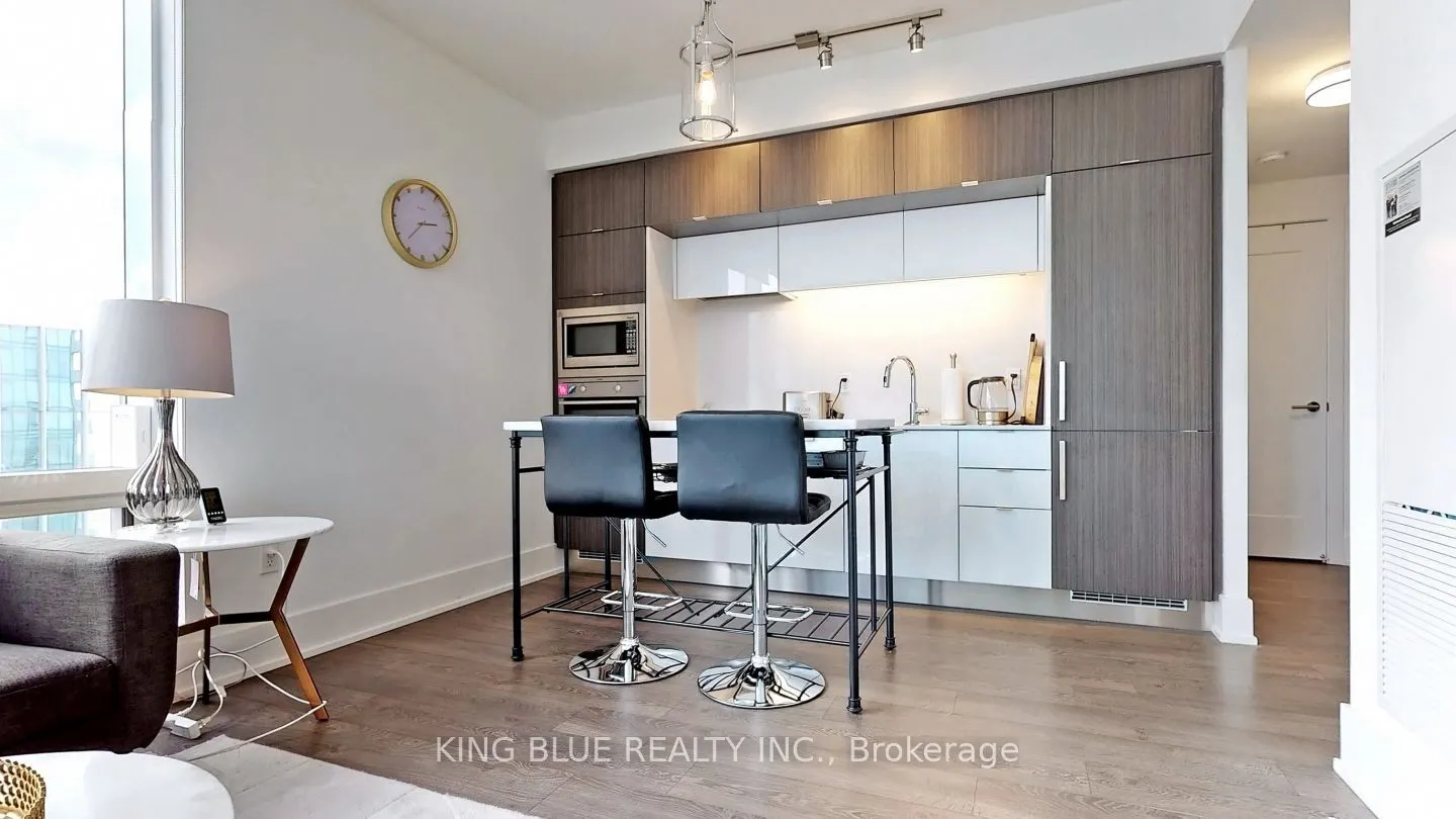 10 York Street, #5103