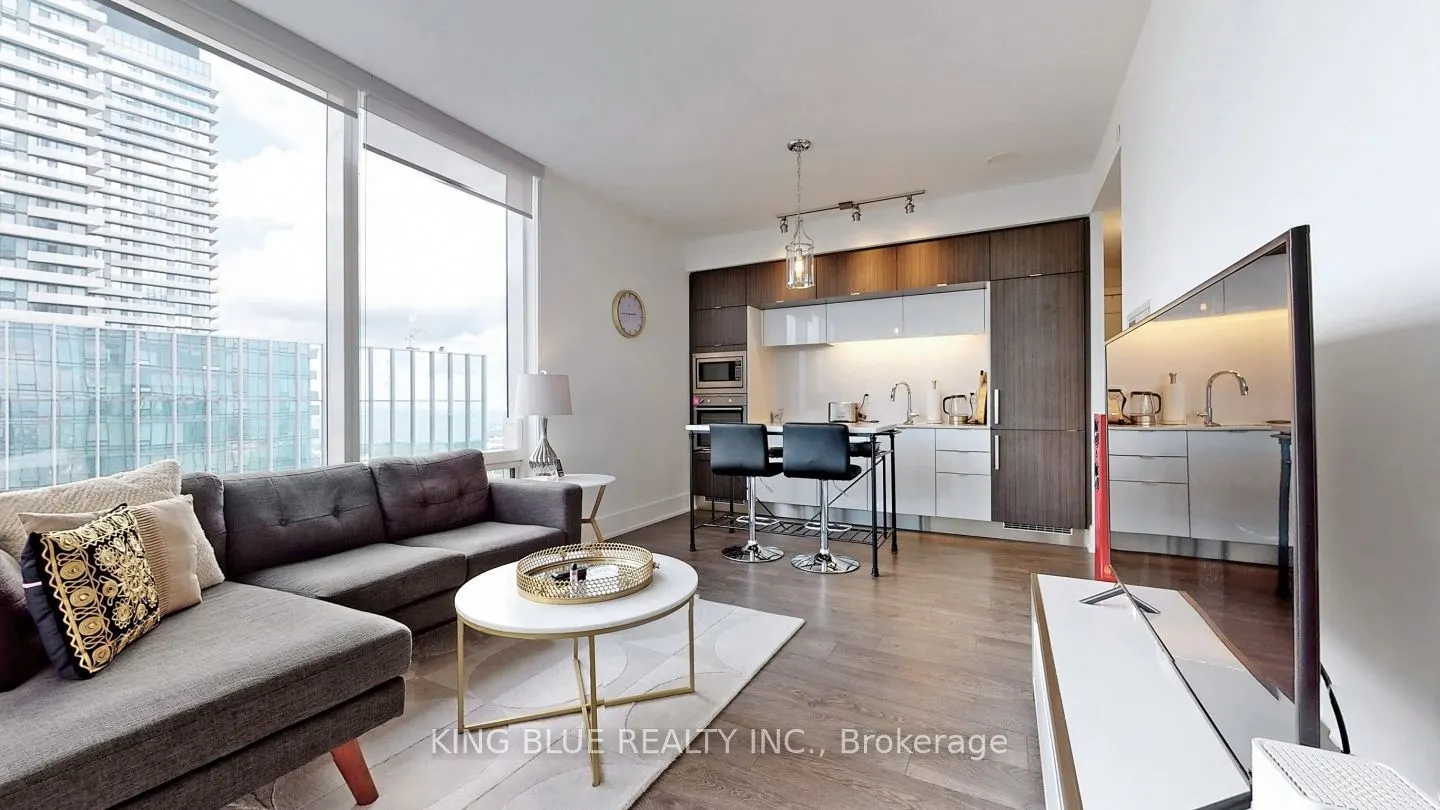 10 York Street, #5103