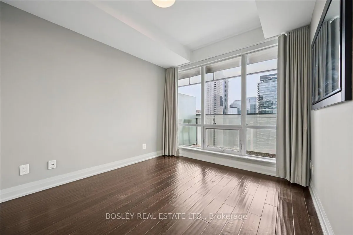 80 John Street, #3210