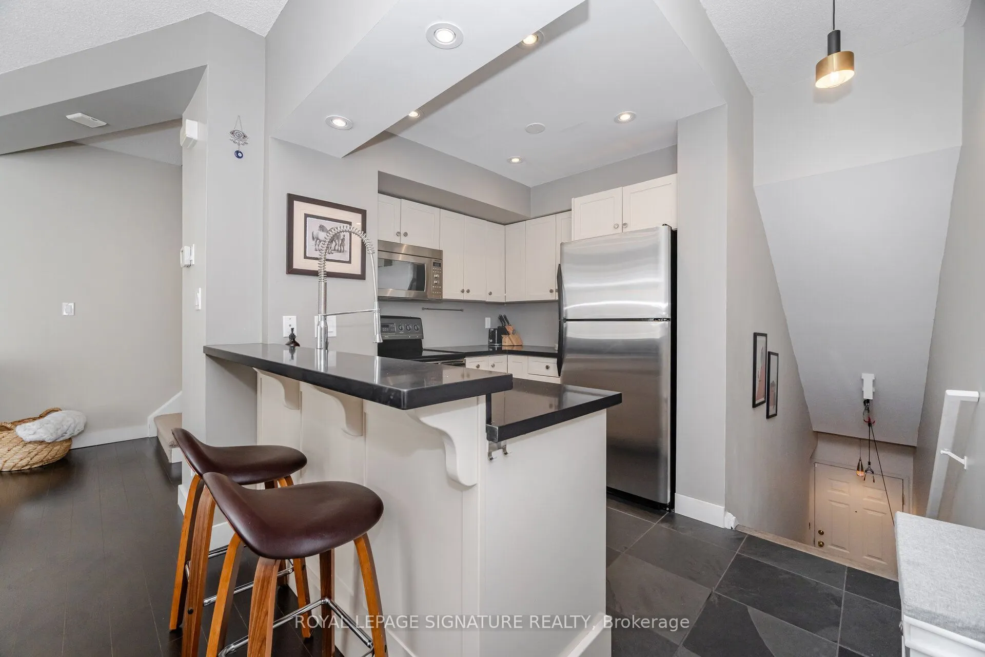 36 Stadium Road, #557