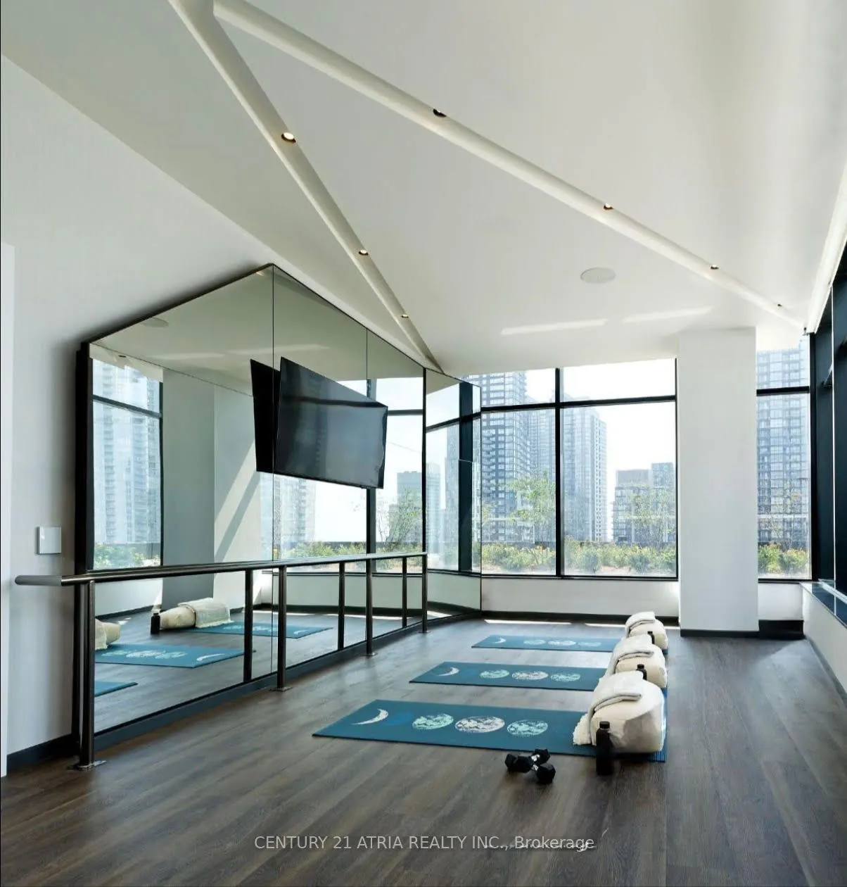 470 Front Street, #3015