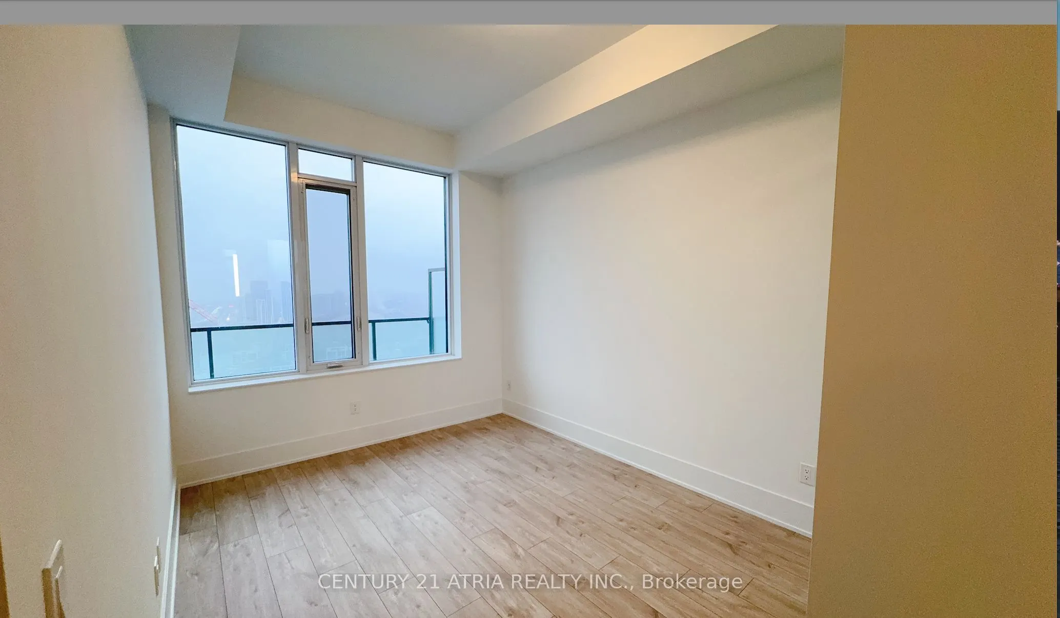 470 Front Street, #3015