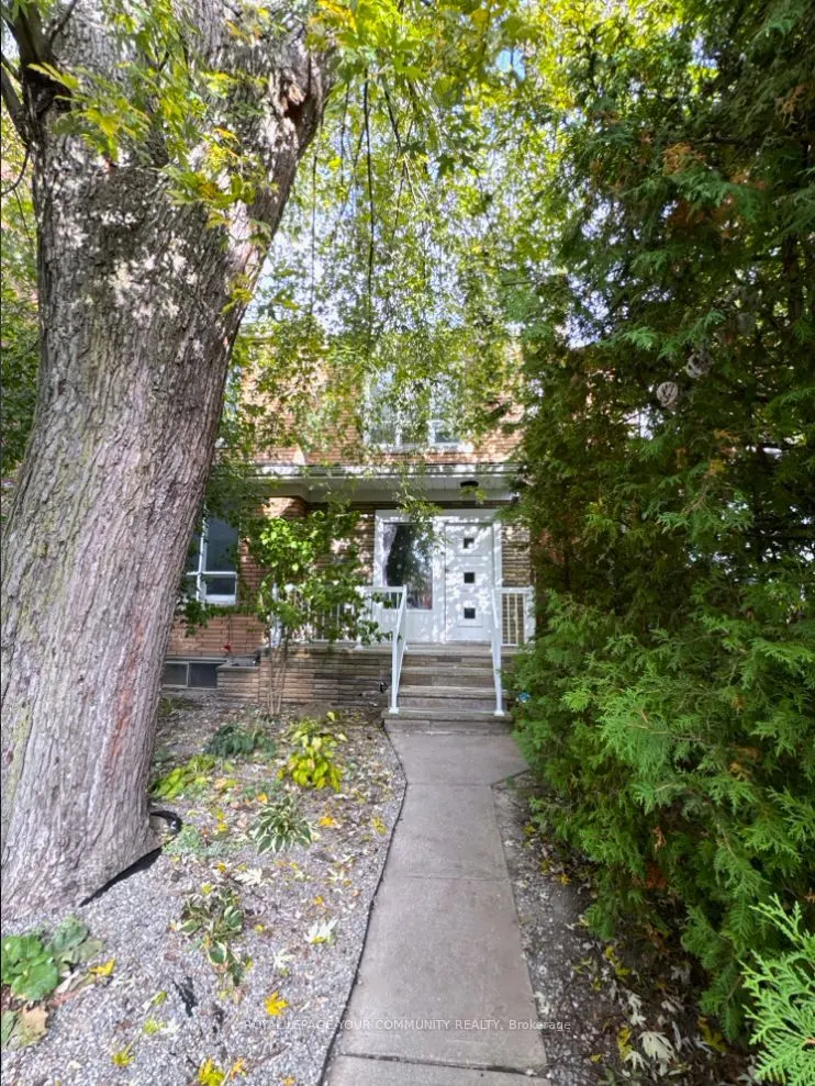 29 Raglan Avenue