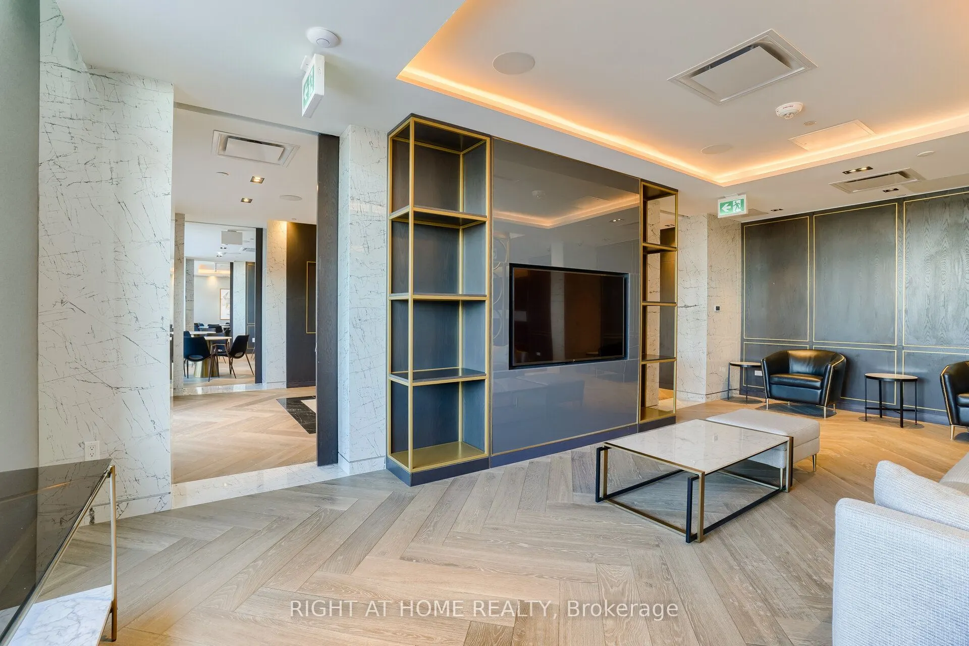 330 Richmond Street W, #2301