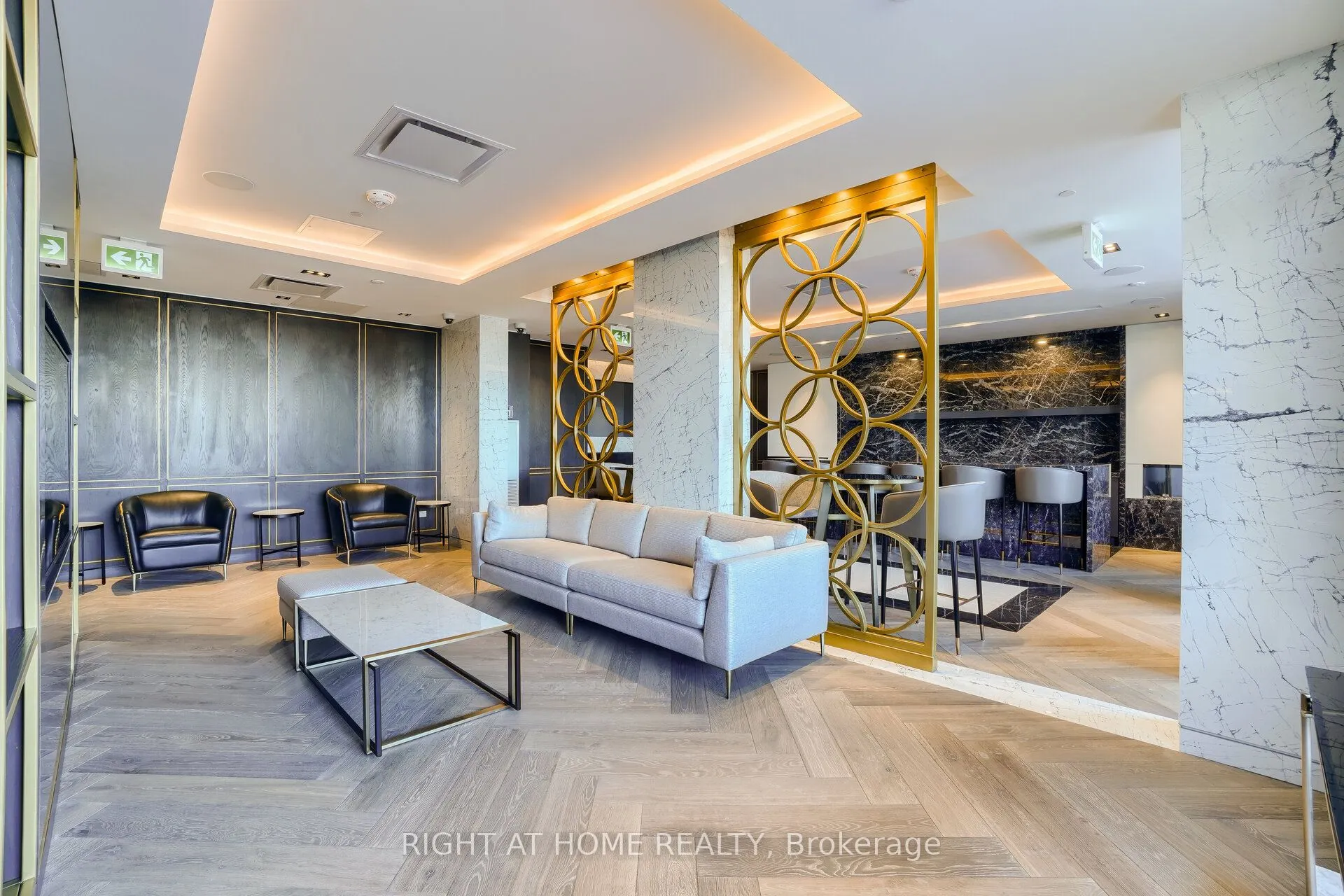 330 Richmond Street W, #2301