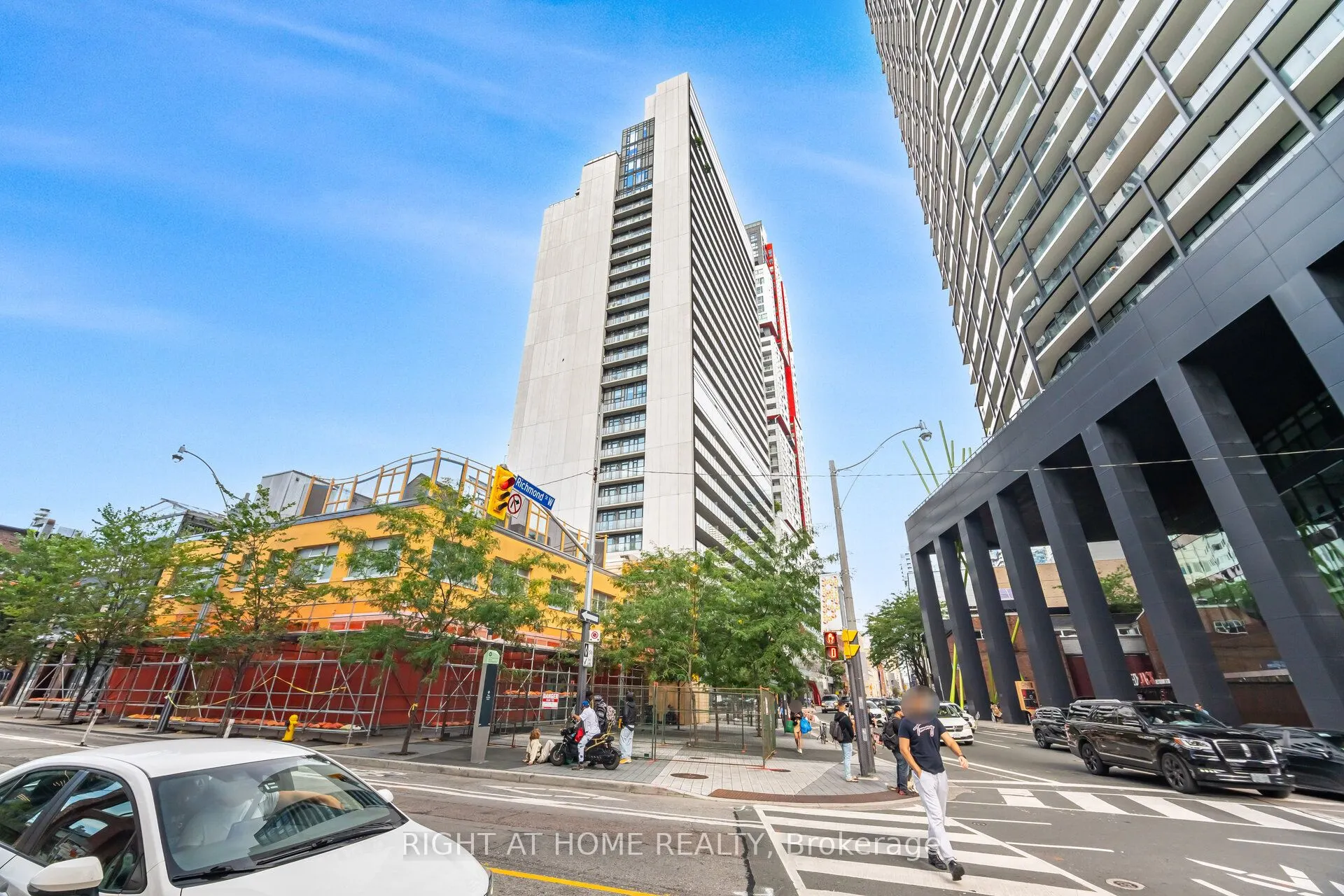 330 Richmond Street W, #2301