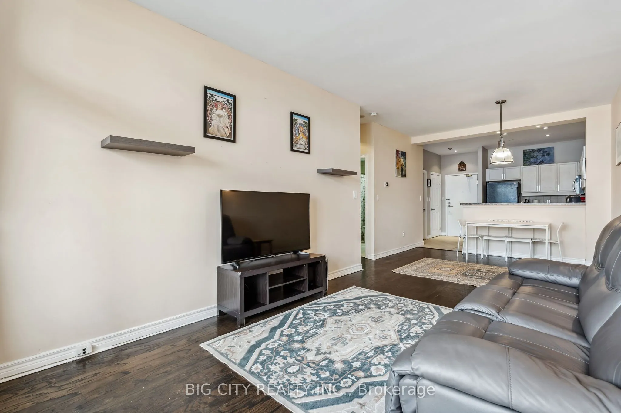 1 Leaside Park Drive, #403