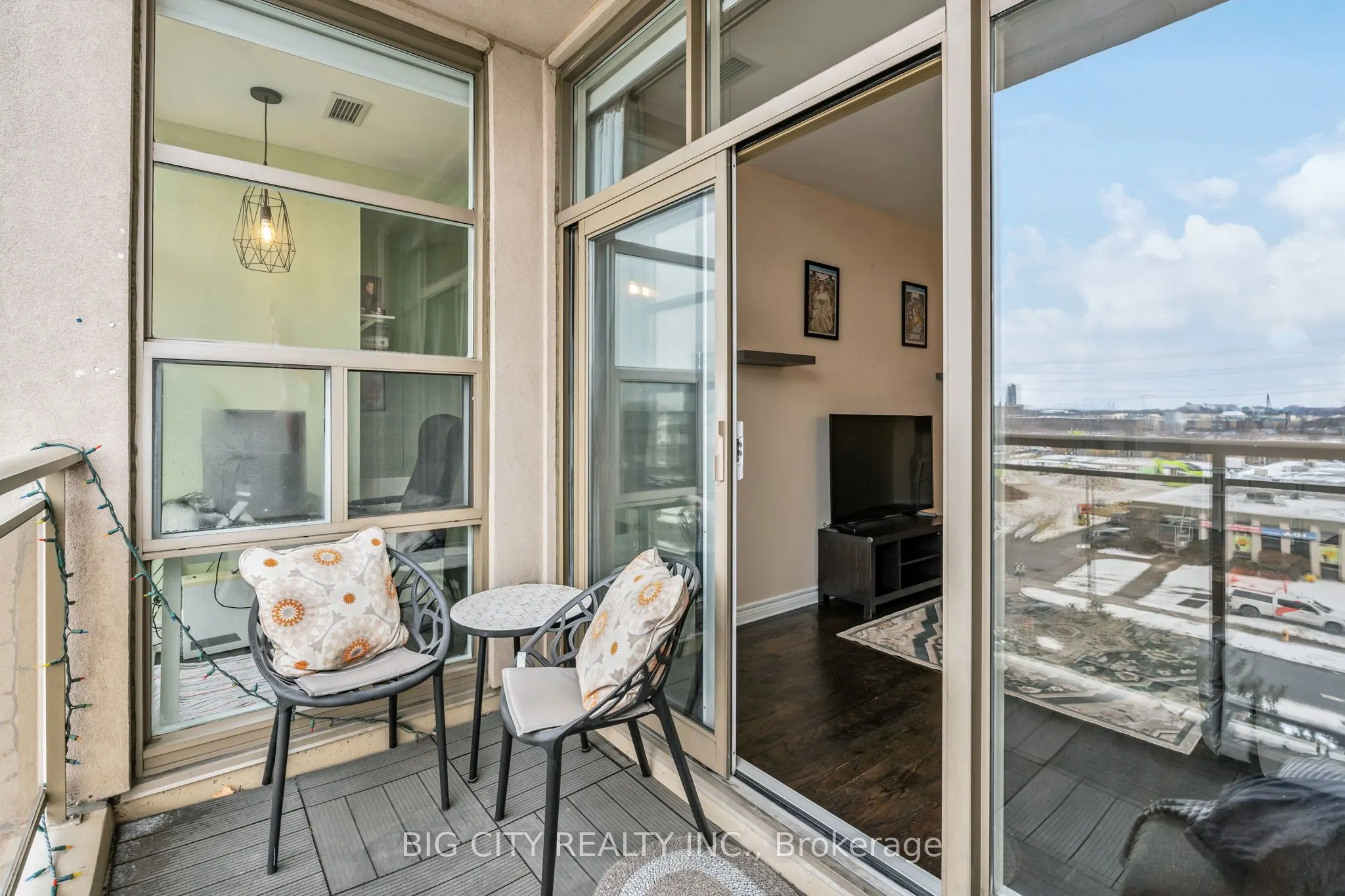 1 Leaside Park Drive, #403