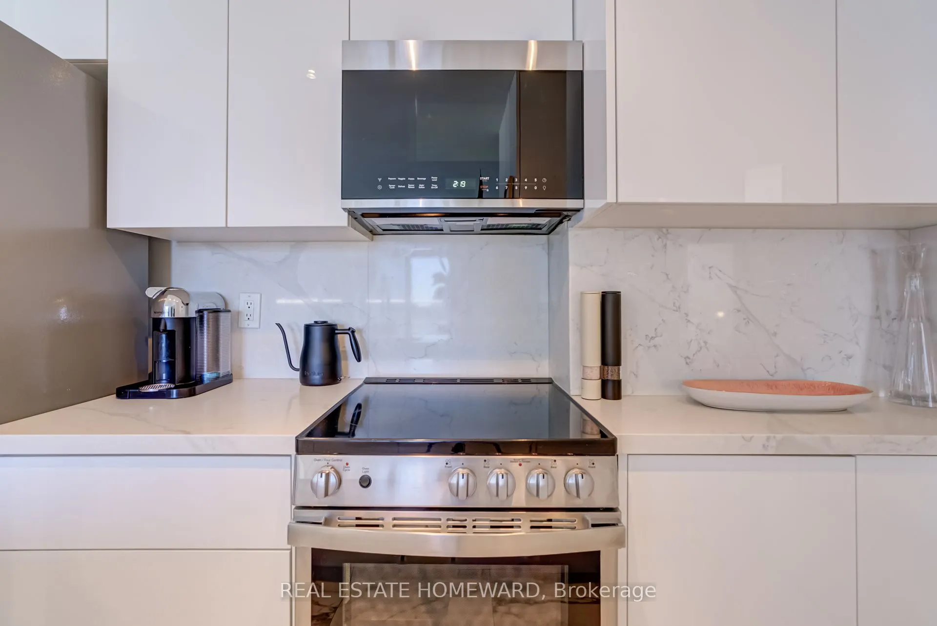 255 Richmond Street E, #1004