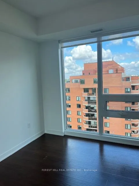 320 Tweedsmuir Avenue, #1604