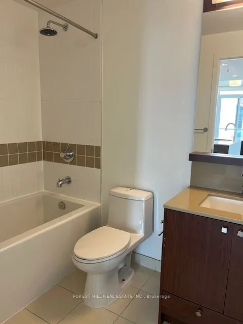 320 Tweedsmuir Avenue, #1604