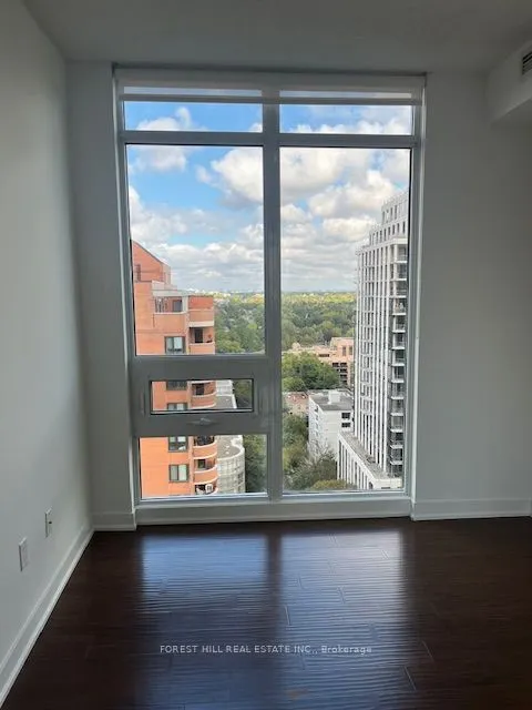 320 Tweedsmuir Avenue, #1604