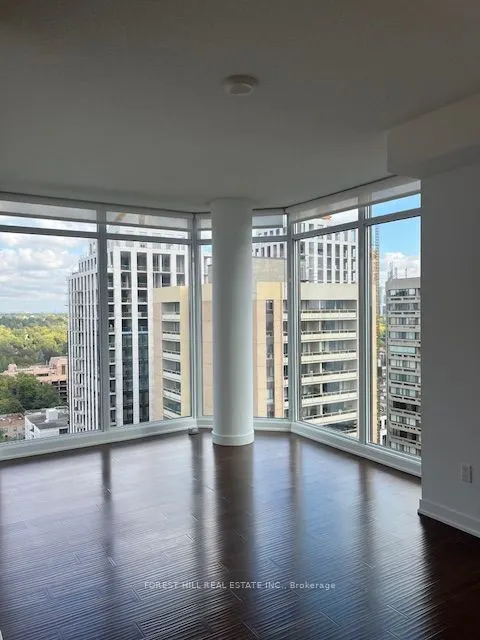 320 Tweedsmuir Avenue, #1604
