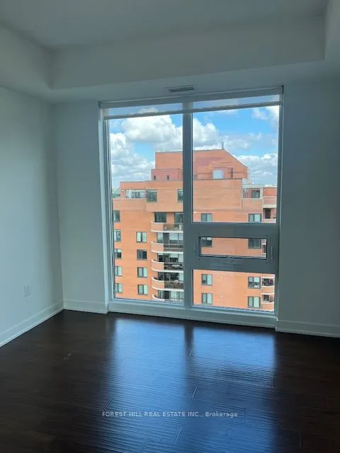 320 Tweedsmuir Avenue, #1604
