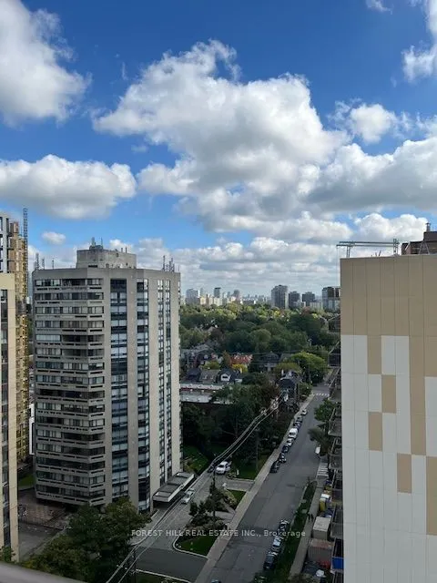 320 Tweedsmuir Avenue, #1604