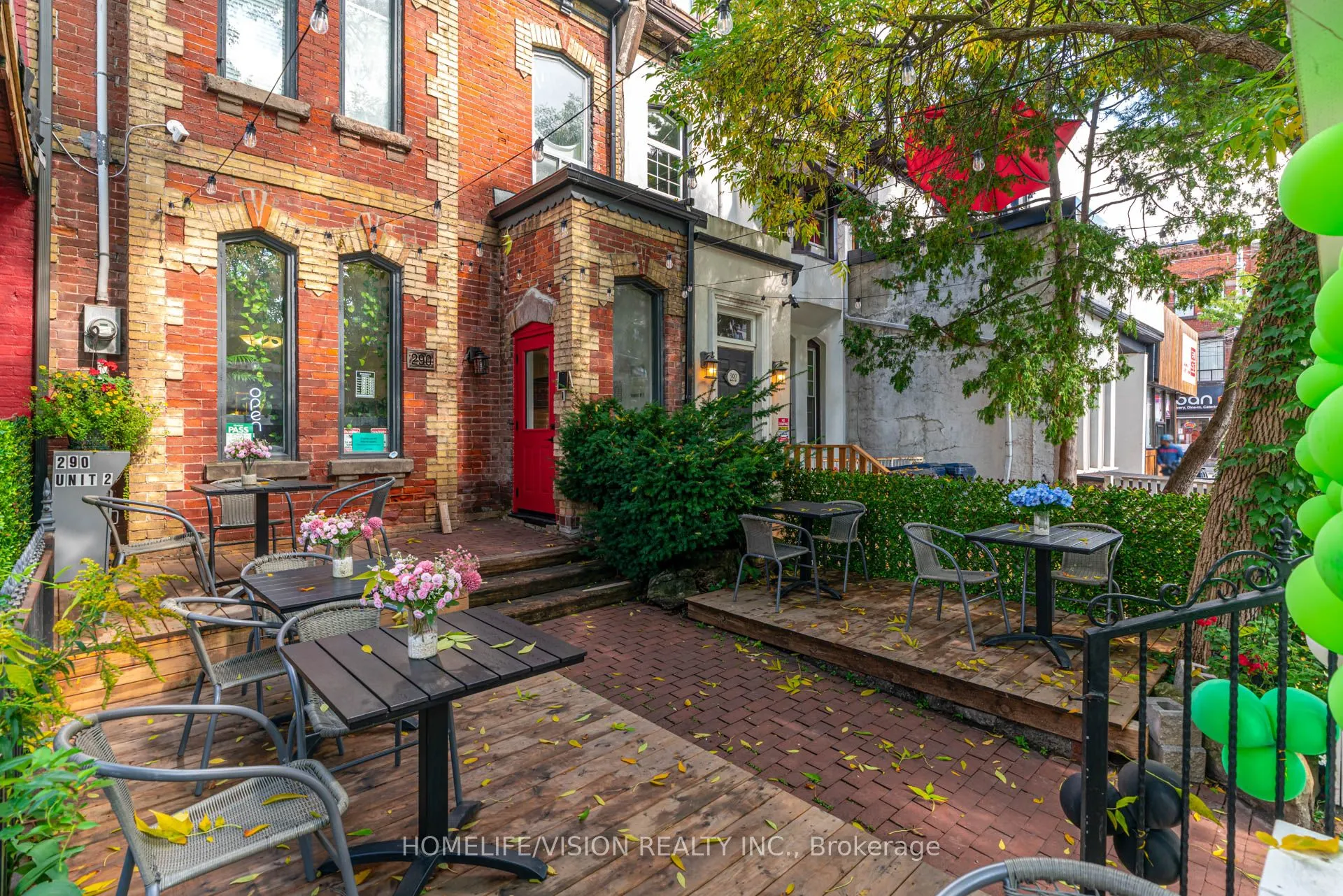 290 Gerrard Street, #1