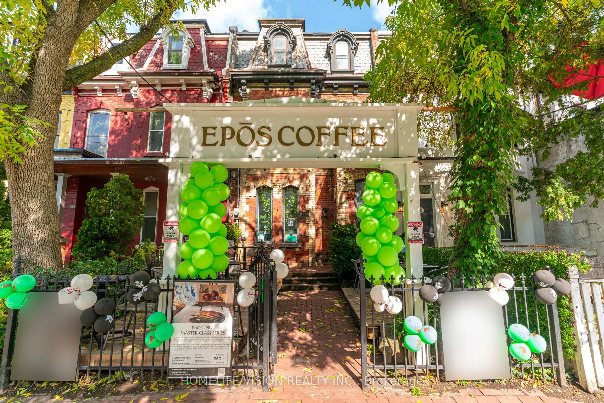290 Gerrard Street, #1