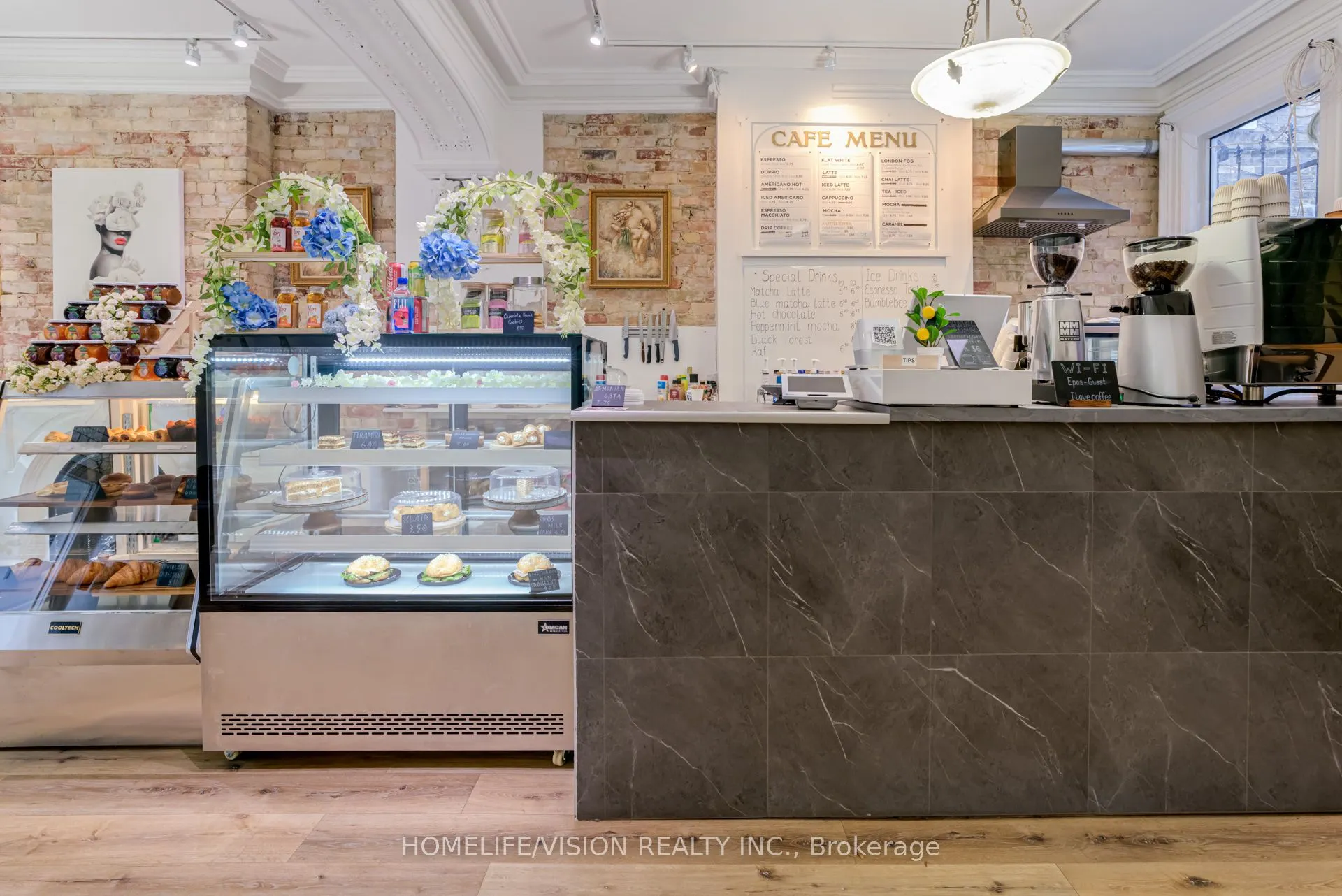290 Gerrard Street, #1