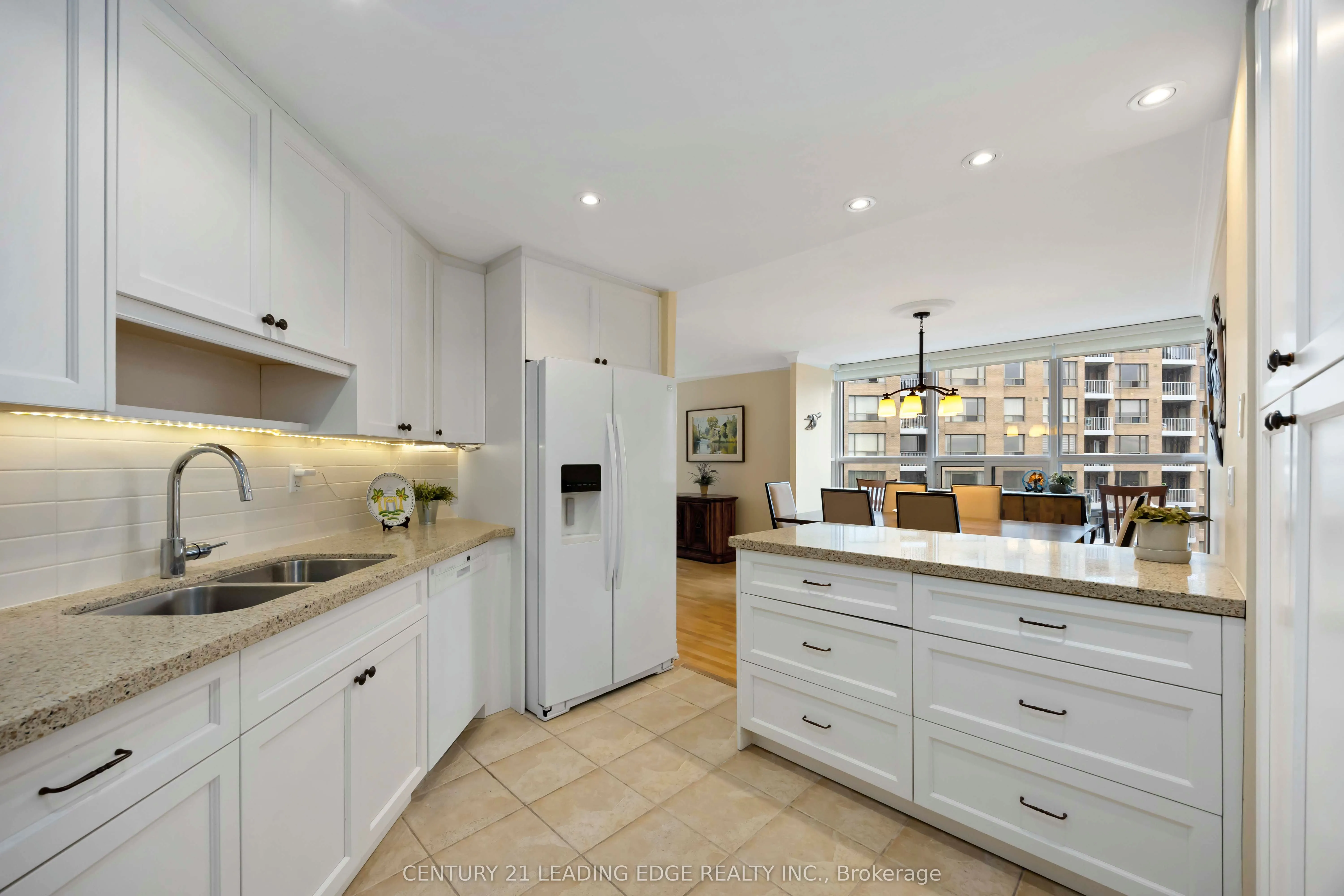 131 Beecroft Road, #1806